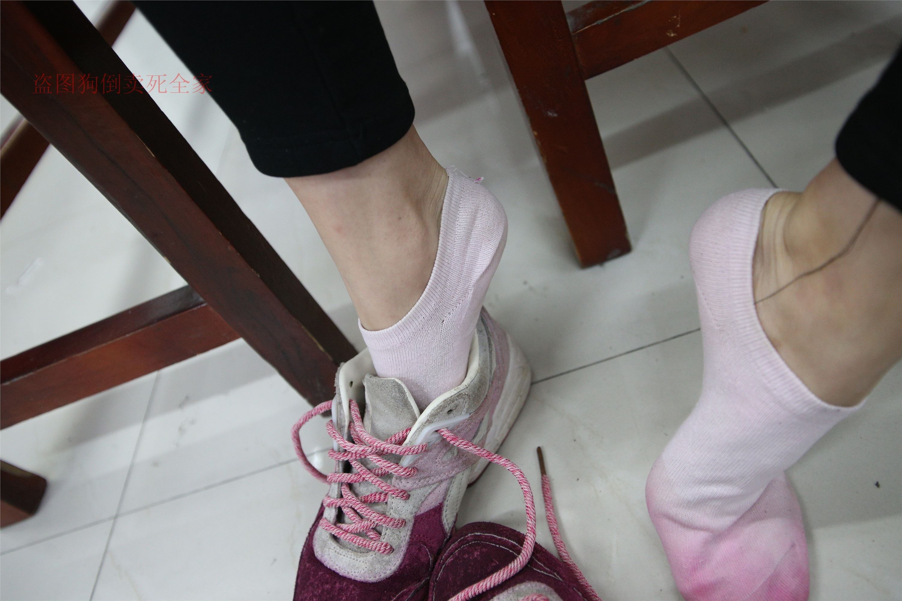 大西瓜美女图片 Z4-3 短si+luo足 324P1