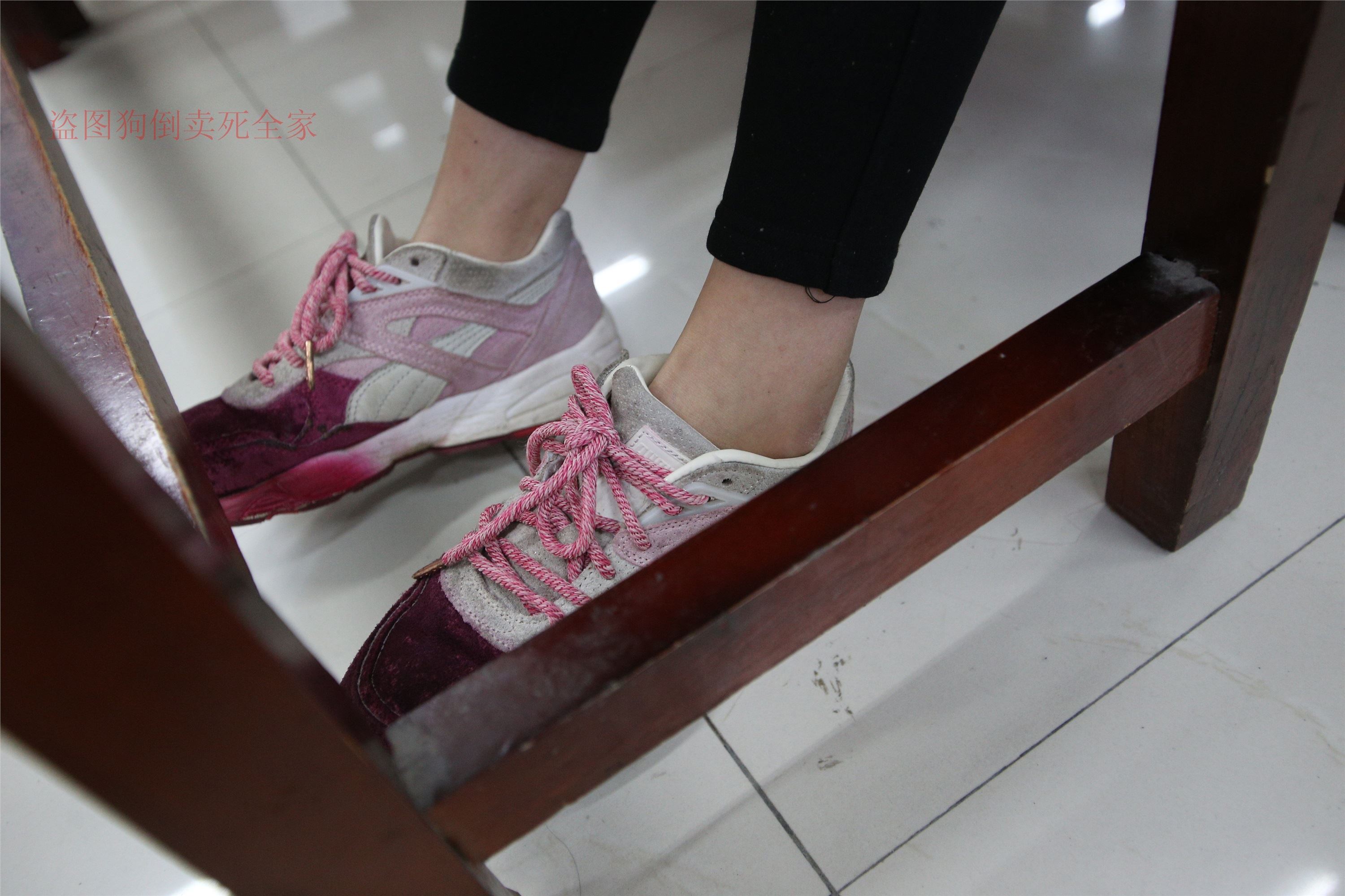 大西瓜美女图片 Z4-3 短si+luo足 324P1