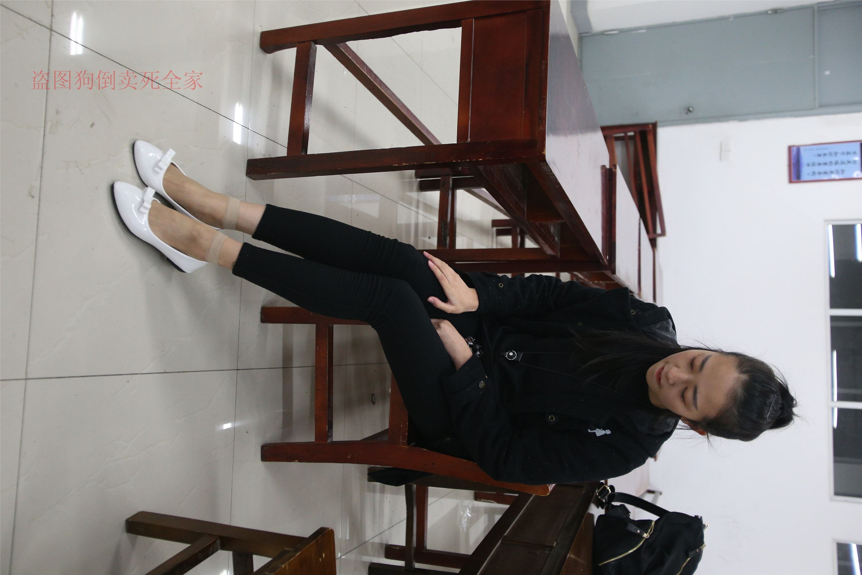 大西瓜美女图片 Z4-3 短si+luo足 324P1