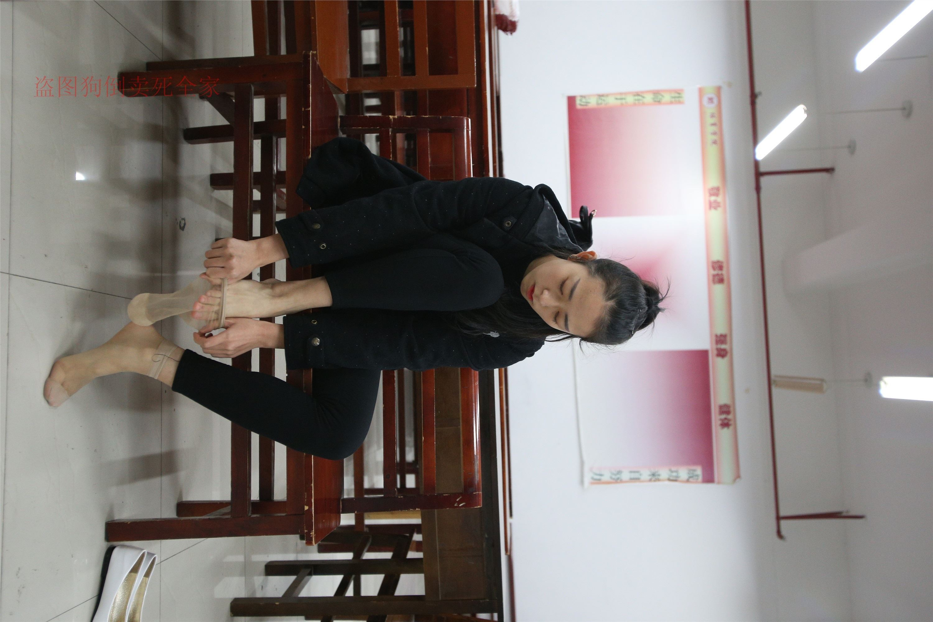 大西瓜美女图片 Z4-3 短si+luo足 324P2