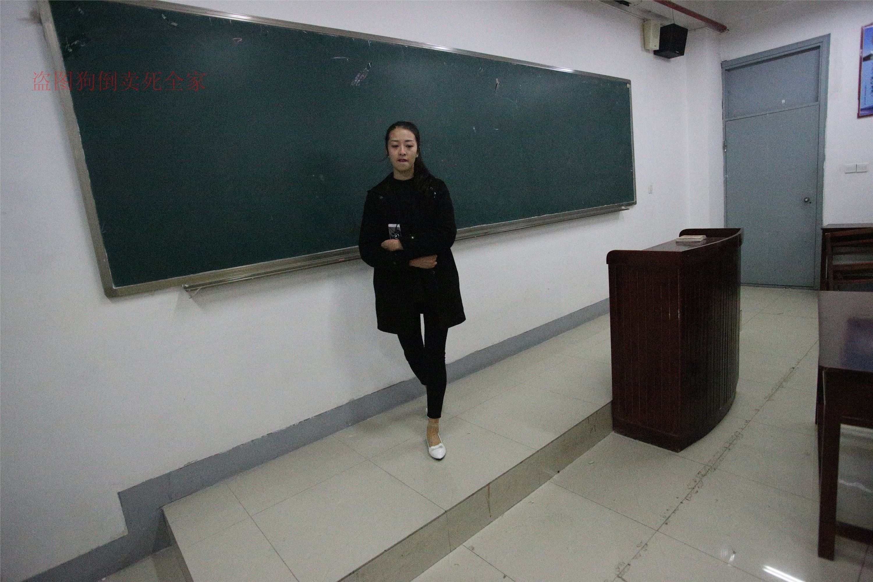 大西瓜美女图片 Z4-3 短si+luo足 324P2