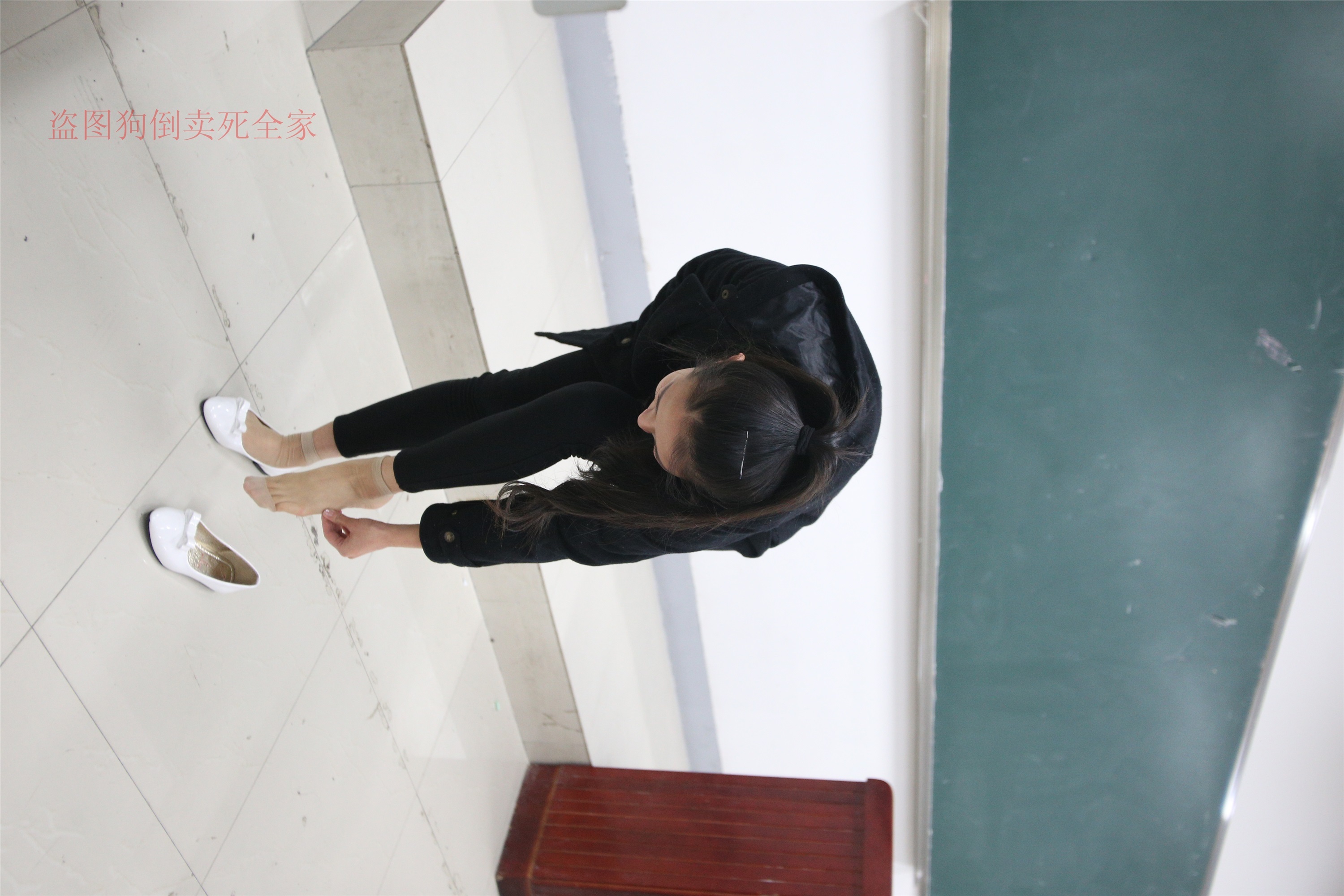 大西瓜美女图片 Z4-3 短si+luo足 324P3