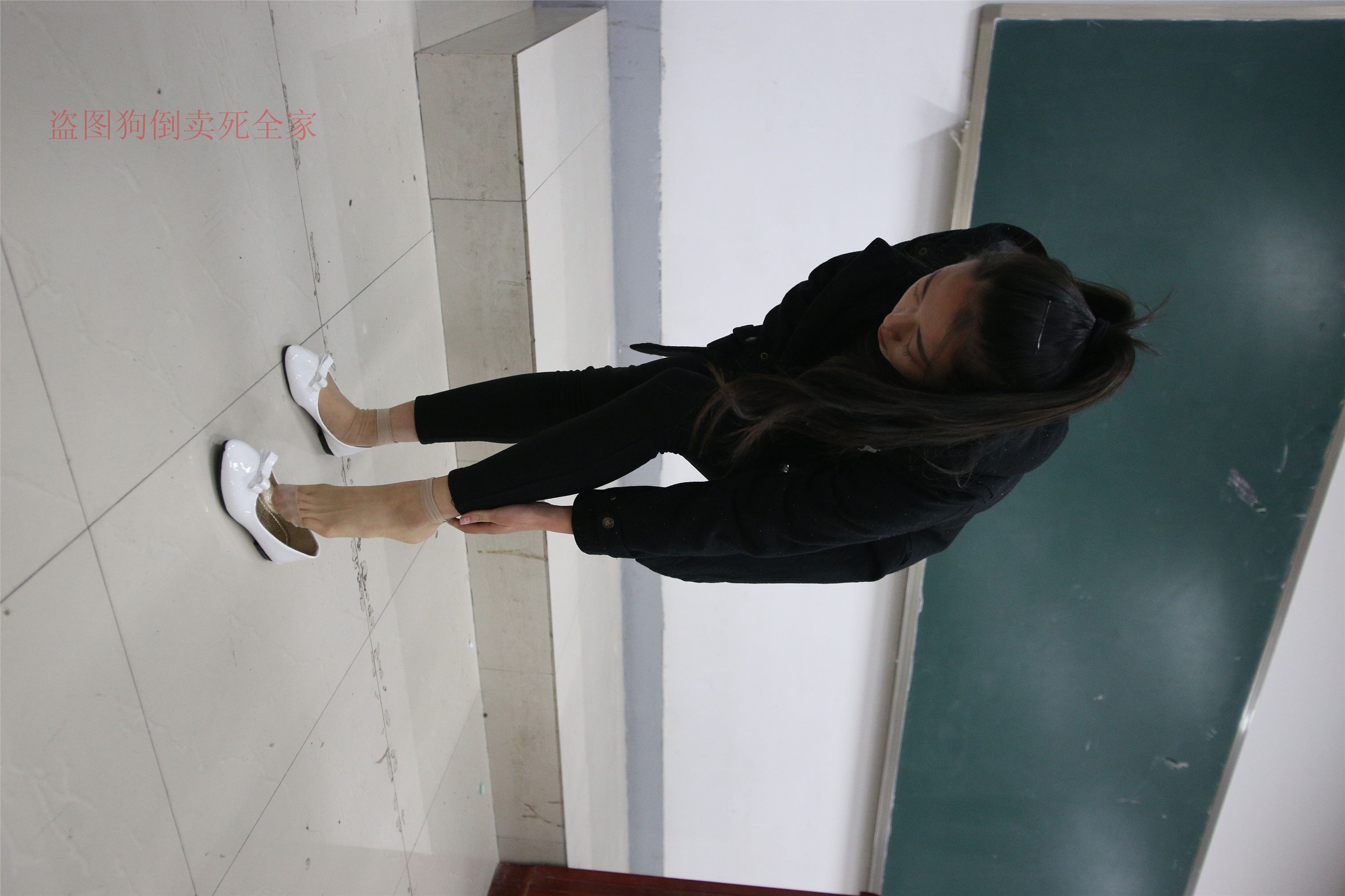 大西瓜美女图片 Z4-3 短si+luo足 324P3