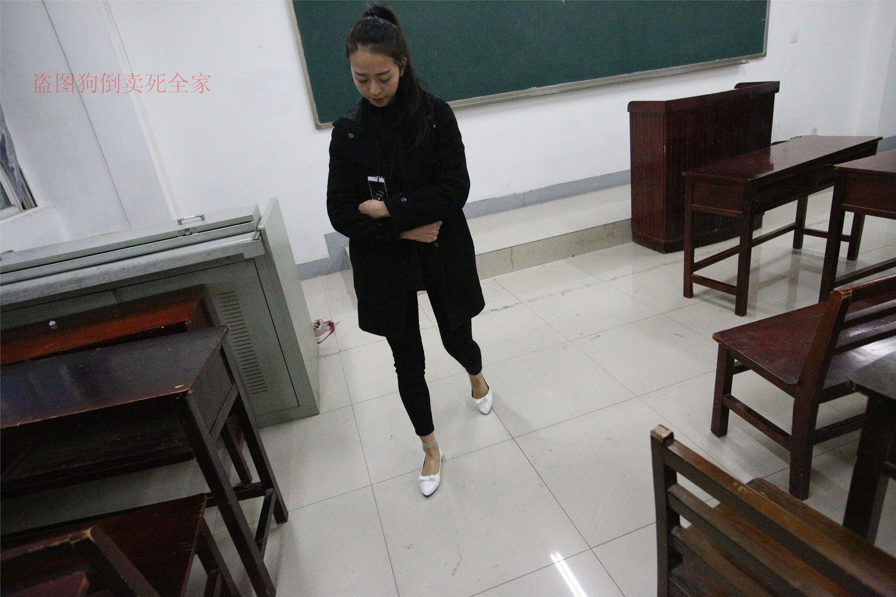 大西瓜美女图片 Z4-3 短si+luo足 324P3