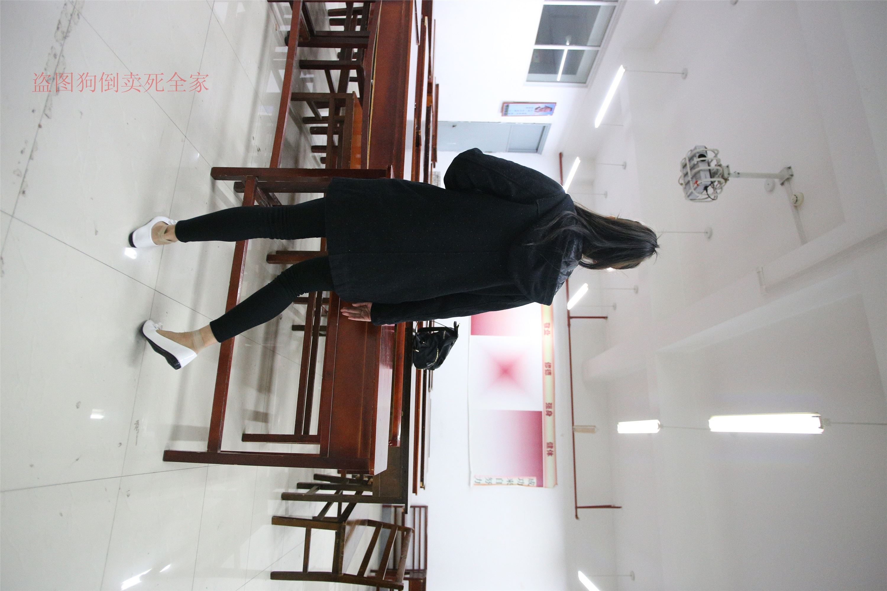 大西瓜美女图片 Z4-3 短si+luo足 324P3