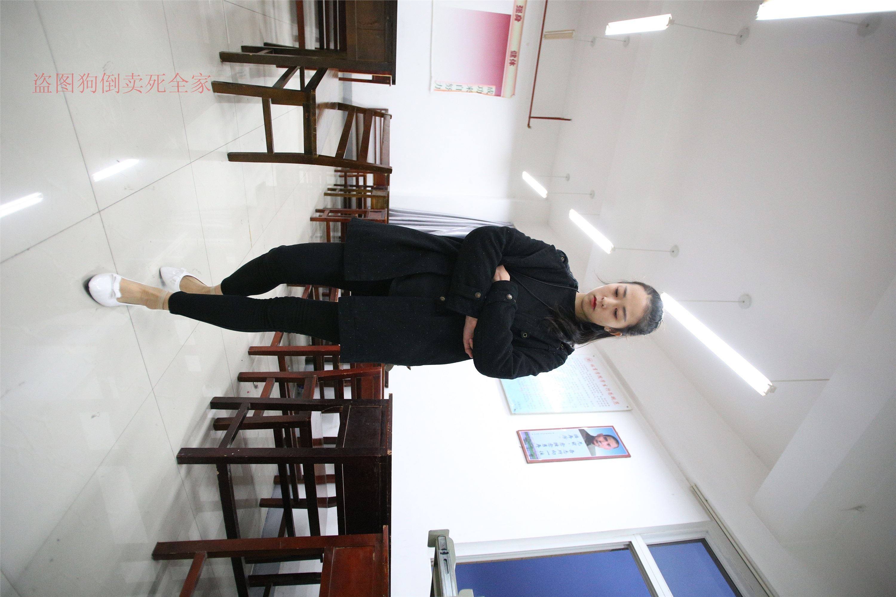 大西瓜美女图片 Z4-3 短si+luo足 324P3