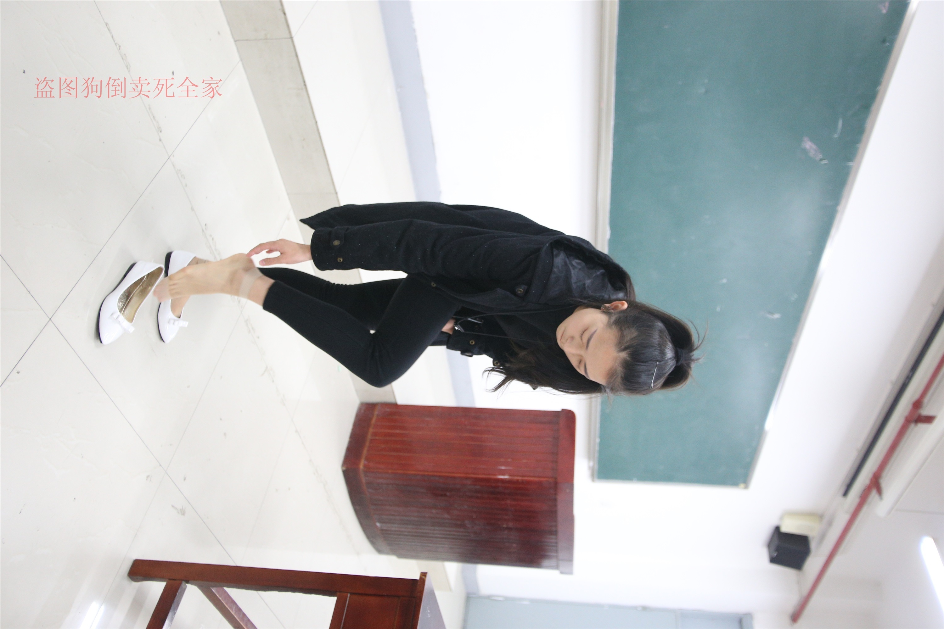 大西瓜美女图片 Z4-3 短si+luo足 324P3