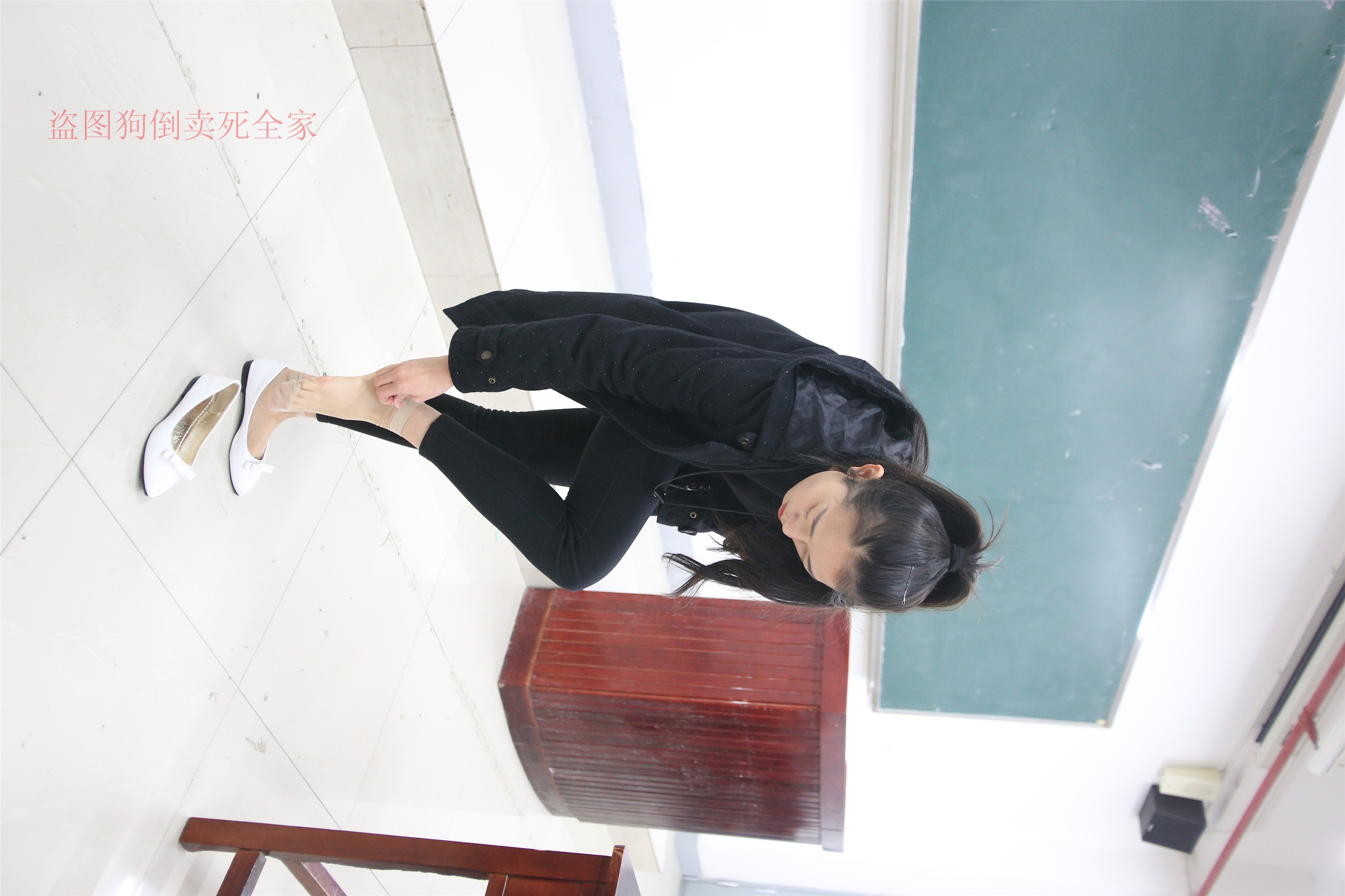 大西瓜美女图片 Z4-3 短si+luo足 324P3