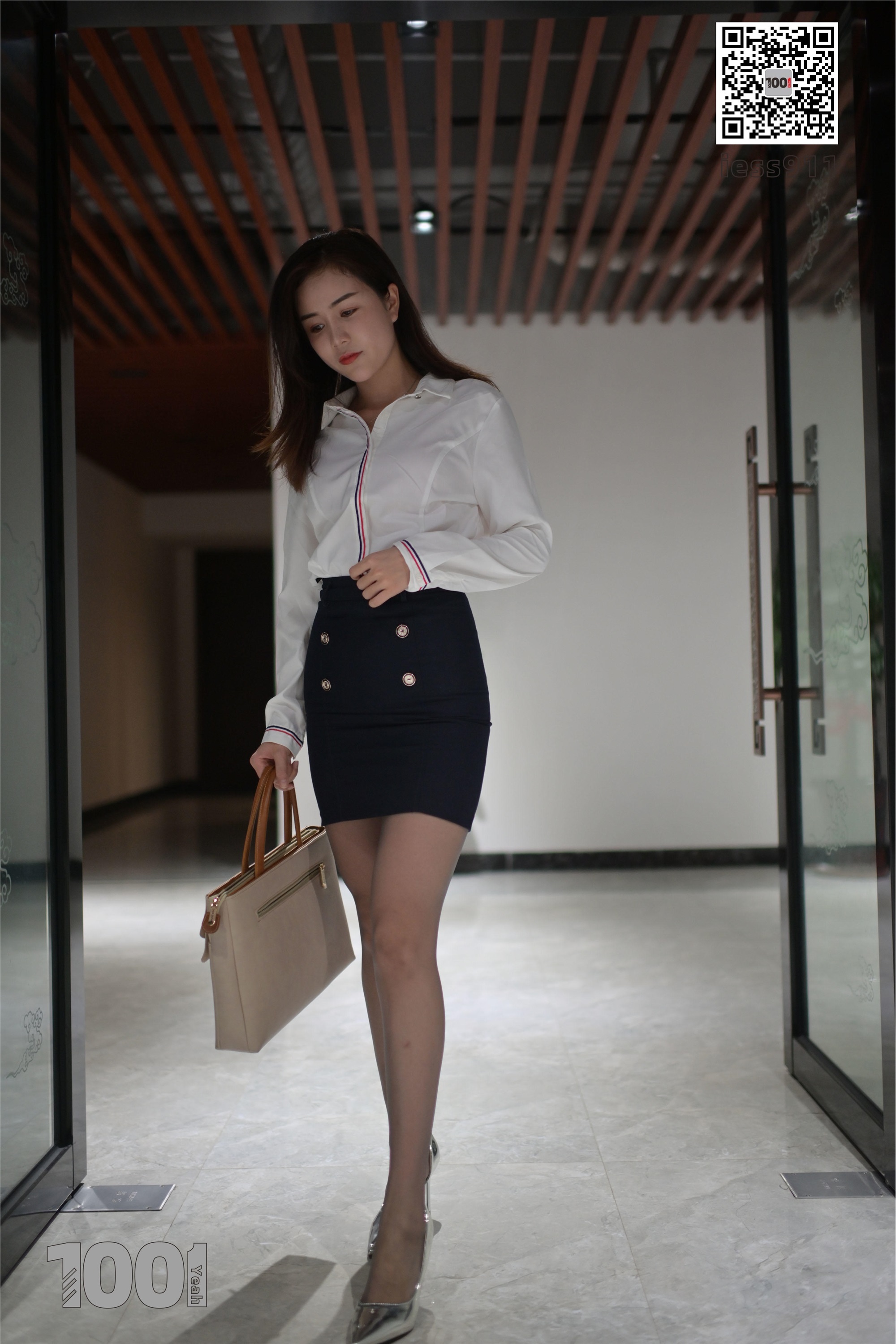 IESS异思趣向2019.10.01 1001《OL下班后去健身》