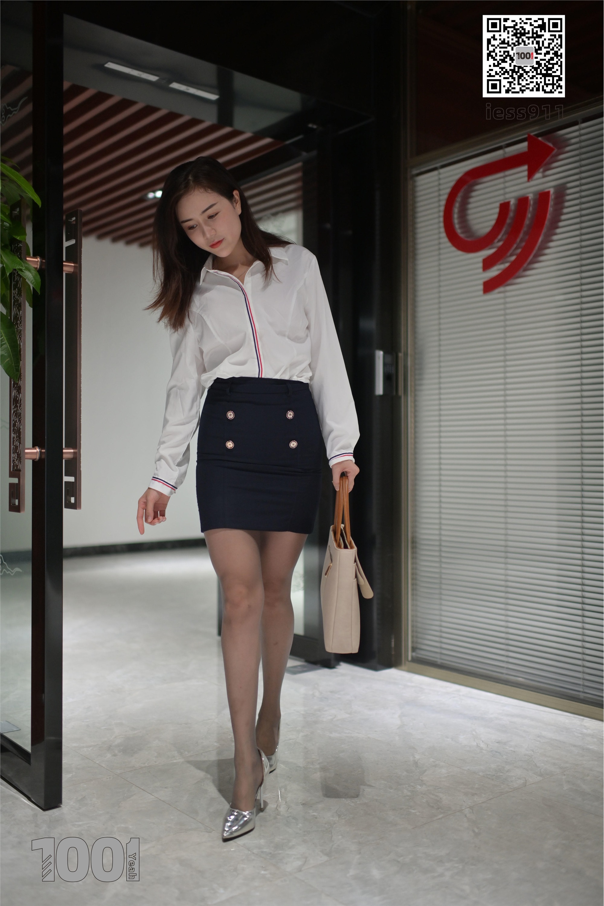 IESS异思趣向2019.10.01 1001《OL下班后去健身》