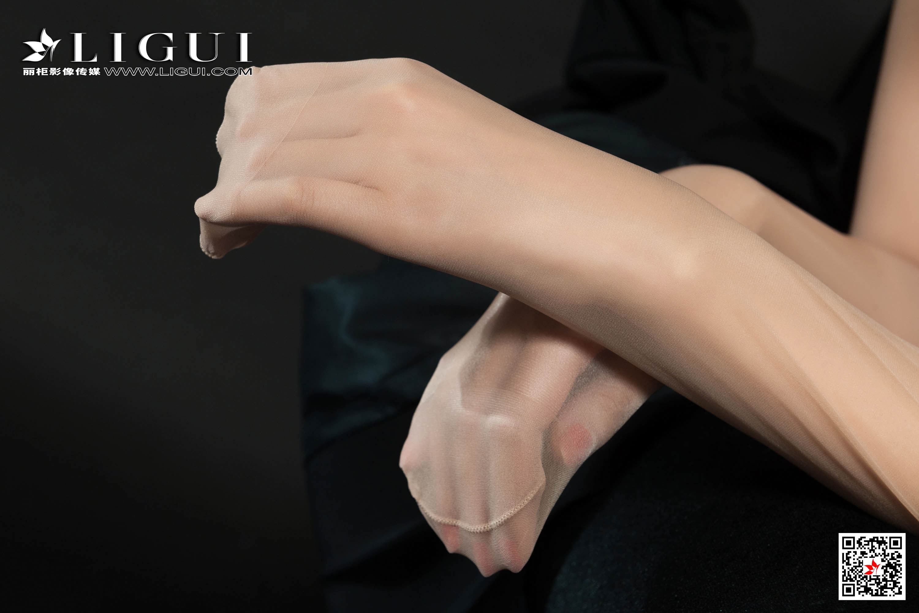 Ligui丽柜 2019.10.23《颜丝香茧》-文芮