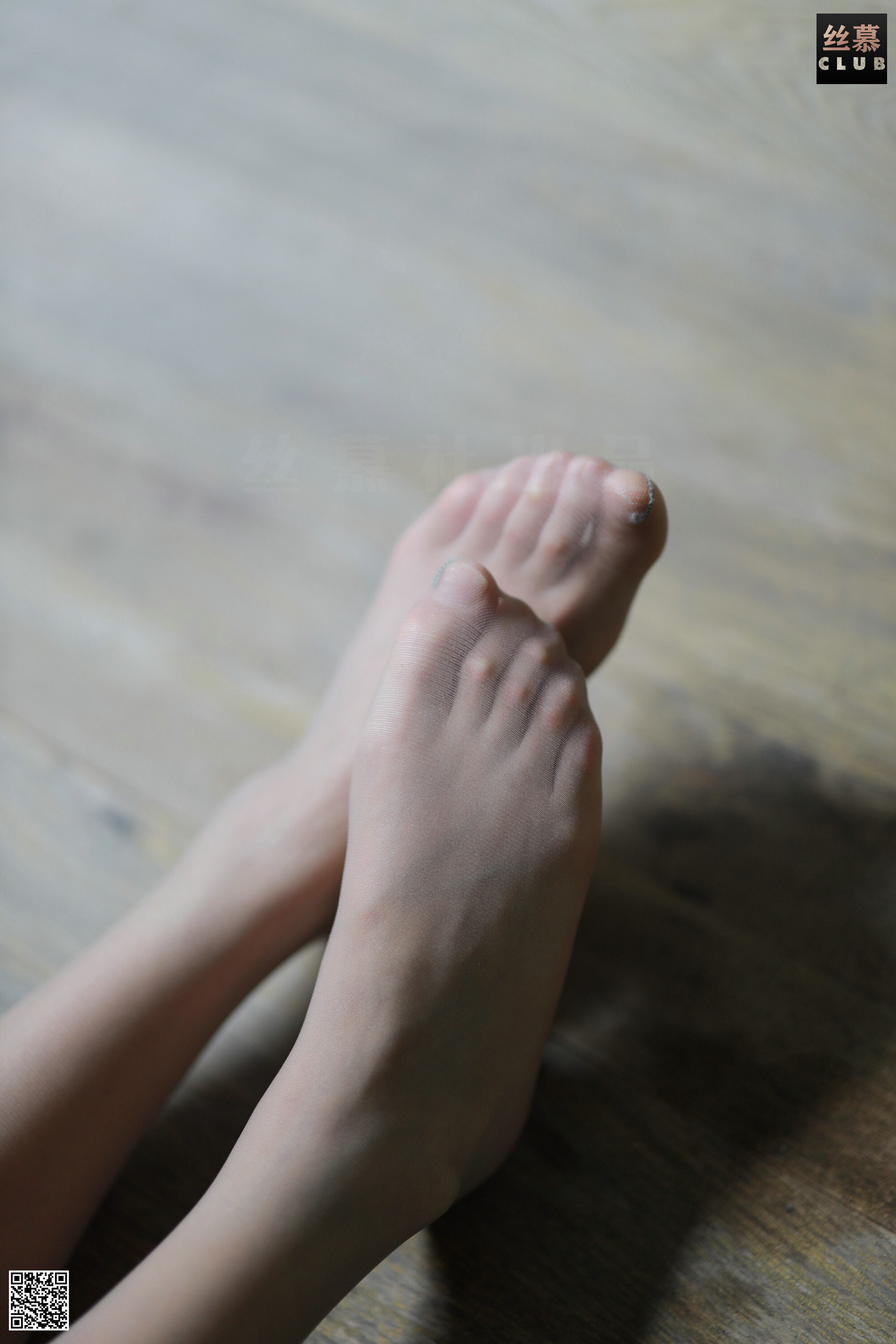 丝慕写真 特写集05 花姐 – 最强の美脚