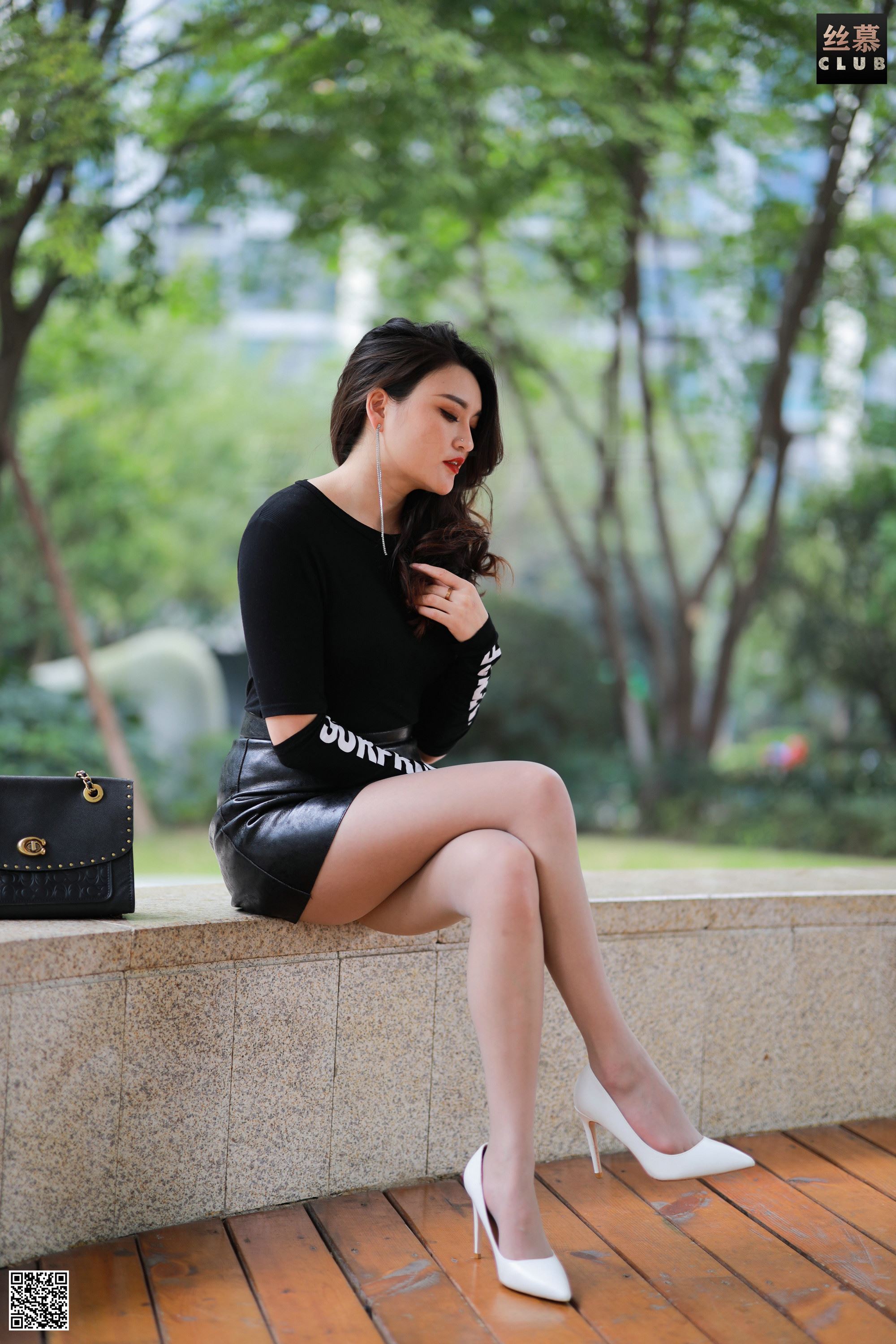 丝慕写真 特写集05 花姐 – 最强の美脚