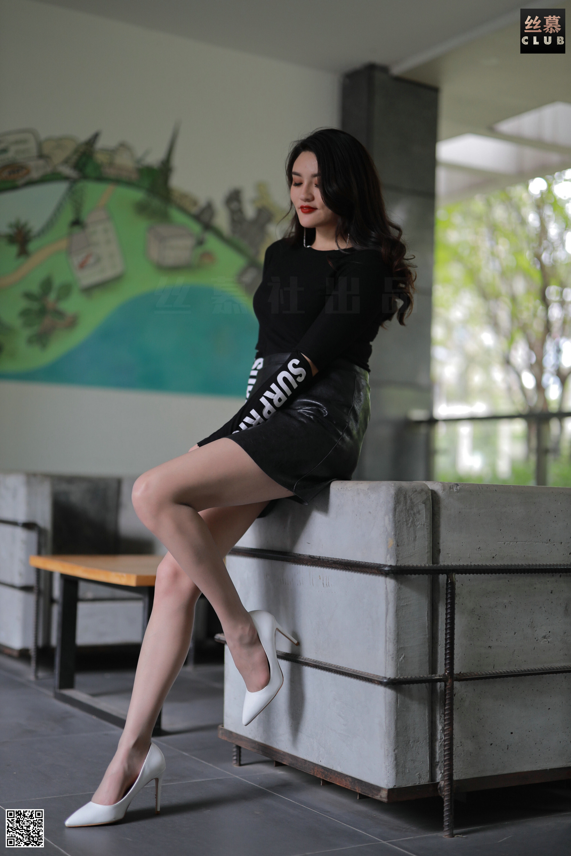 丝慕写真 特写集05 花姐 – 最强の美脚