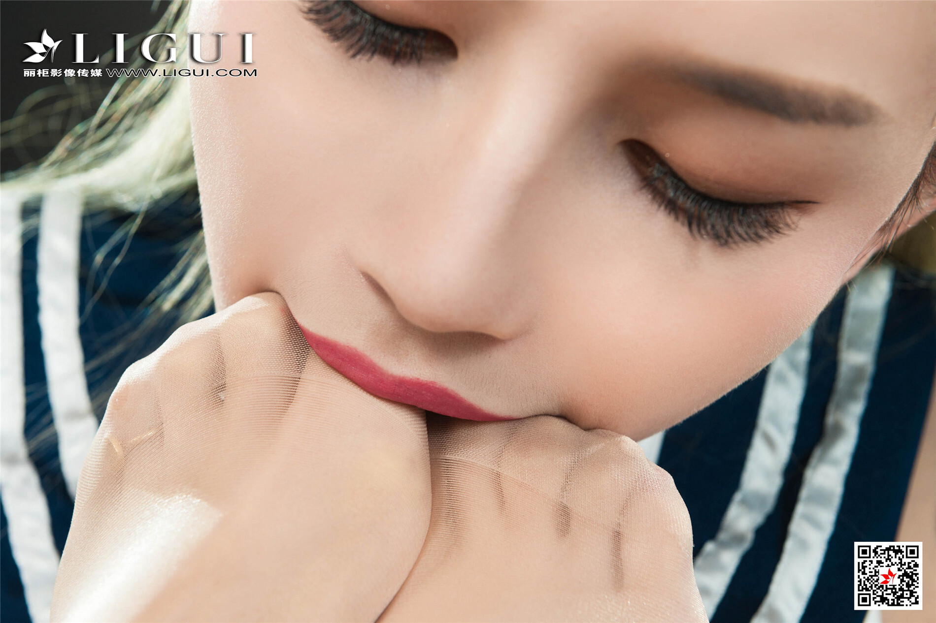 Ligui丽柜  2019.10.25 兔子甜甜《双生花》