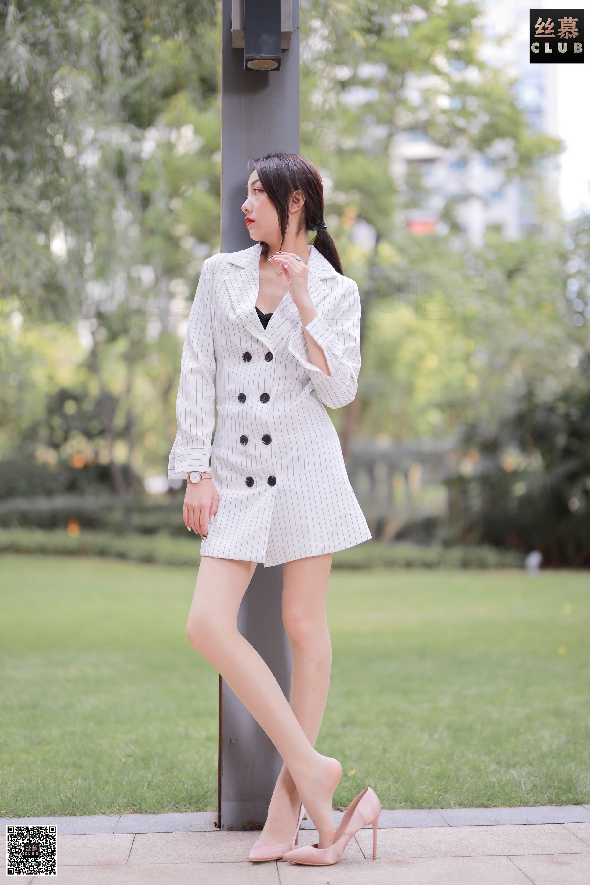 丝慕写真 SM104 粉嫩 – 诗晴