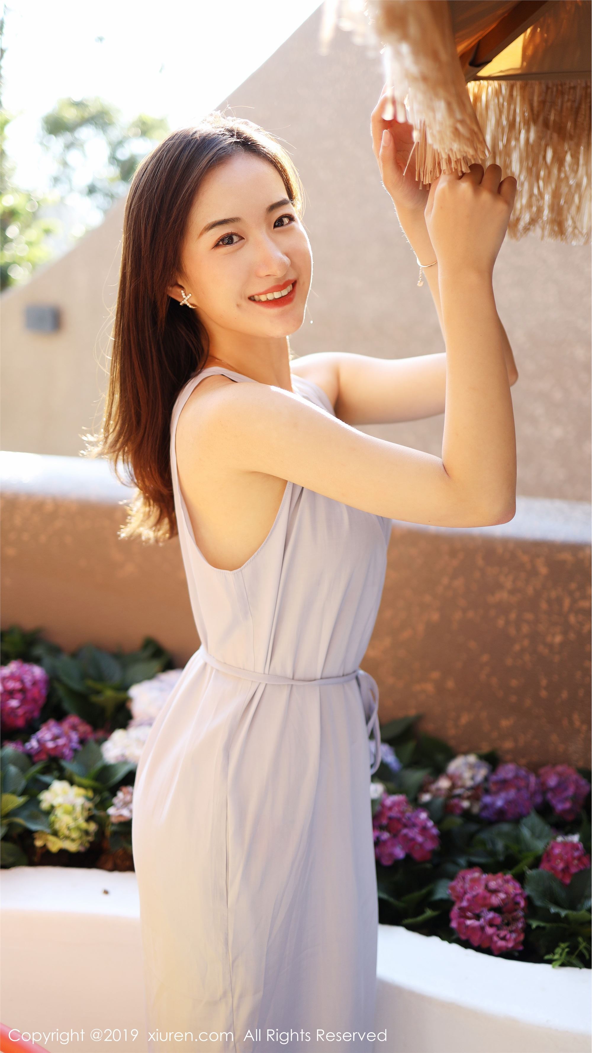 XIUREN秀人网2019.09.02 No.1660 艺儿拿铁