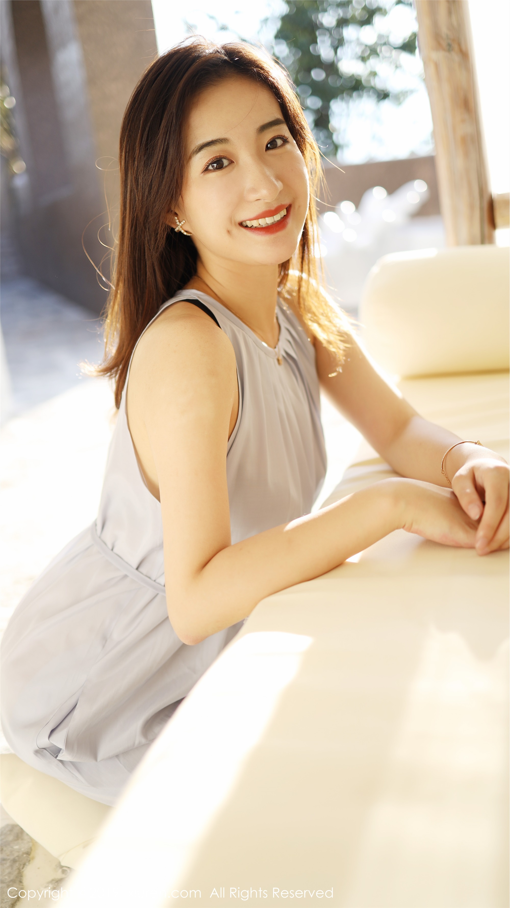 XIUREN秀人网2019.09.02 No.1660 艺儿拿铁