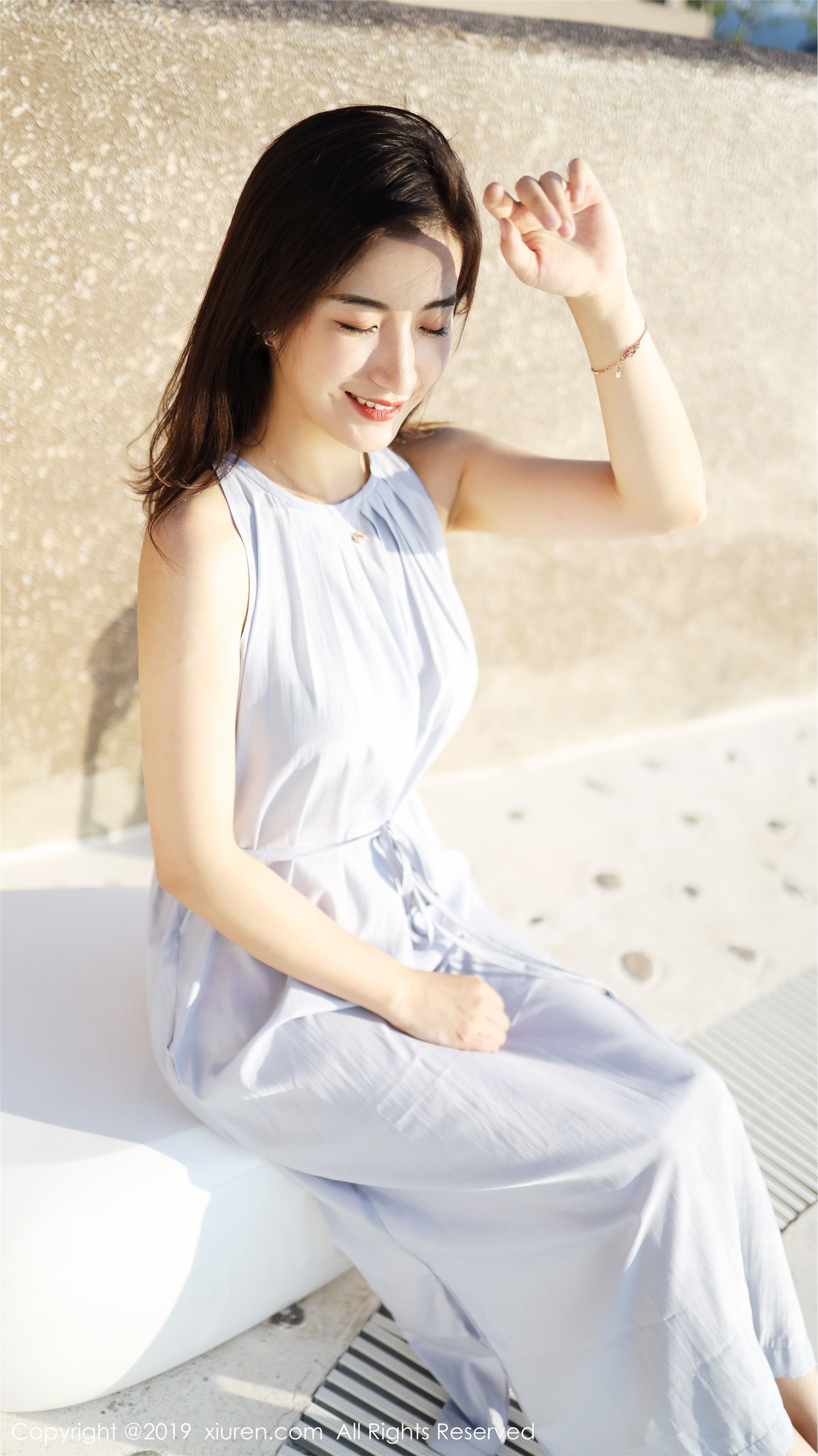 XIUREN秀人网2019.09.02 No.1660 艺儿拿铁