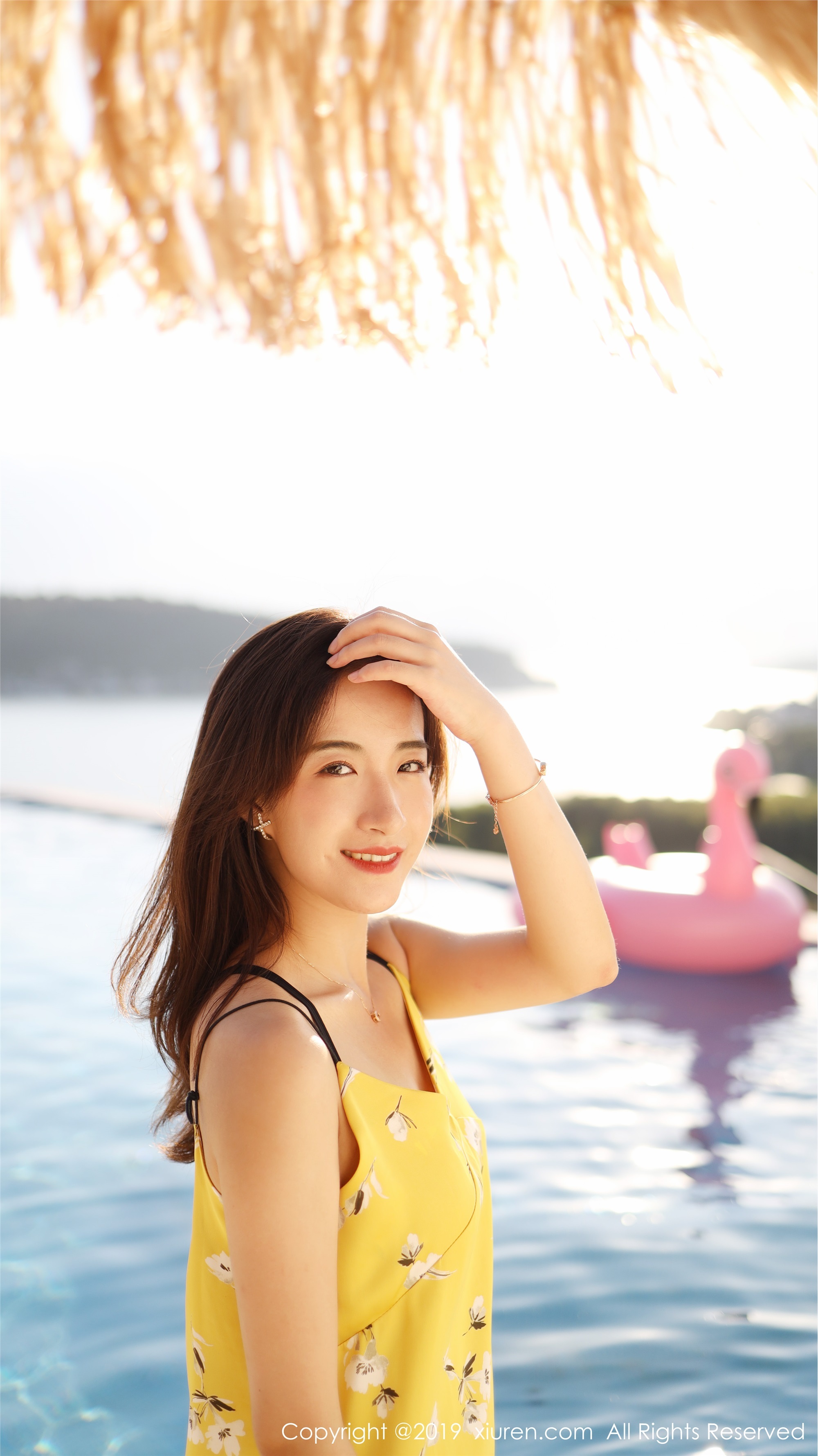 XIUREN秀人网2019.09.02 No.1660 艺儿拿铁