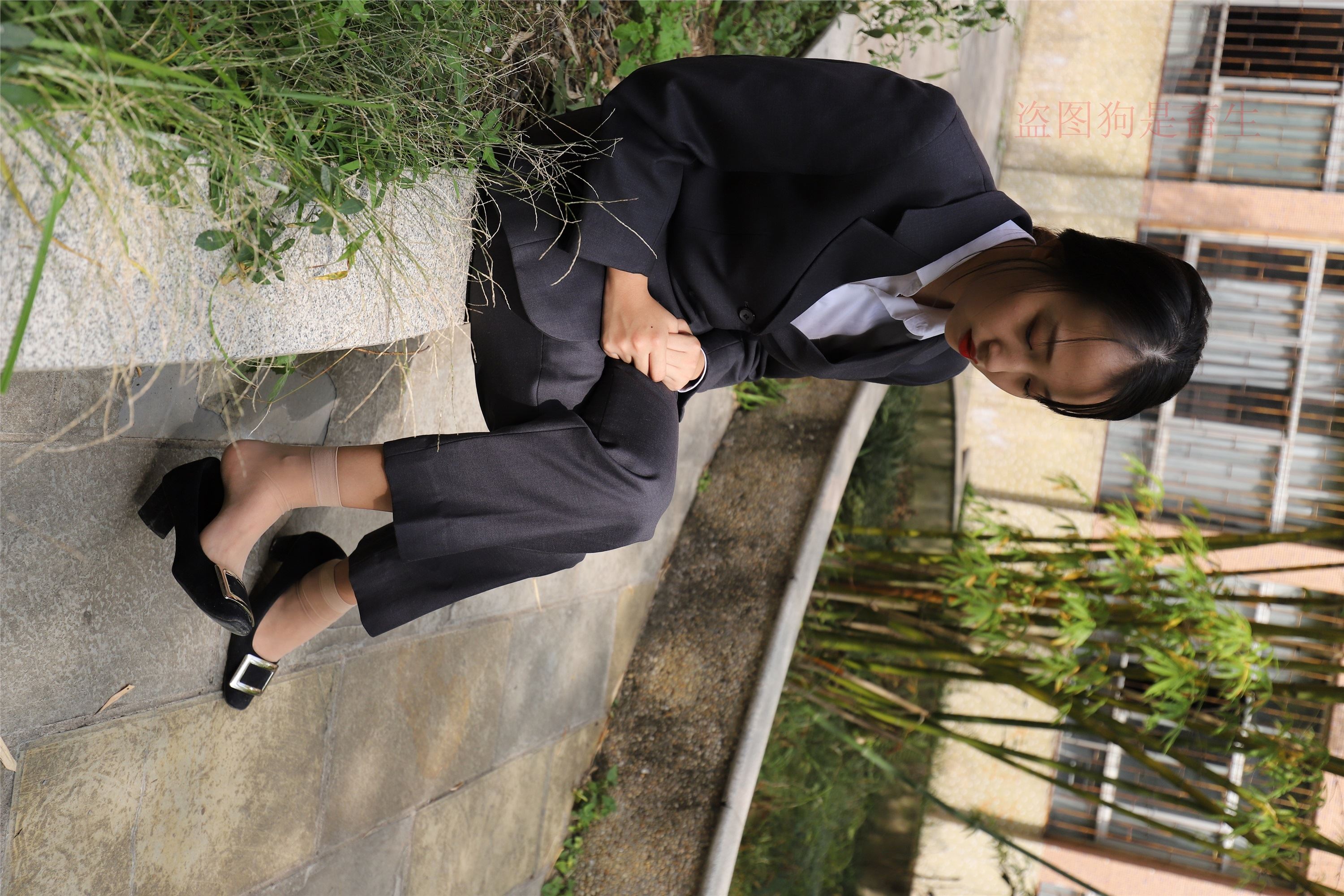 大西瓜美女图片 Z5-1 制服短si 435p1