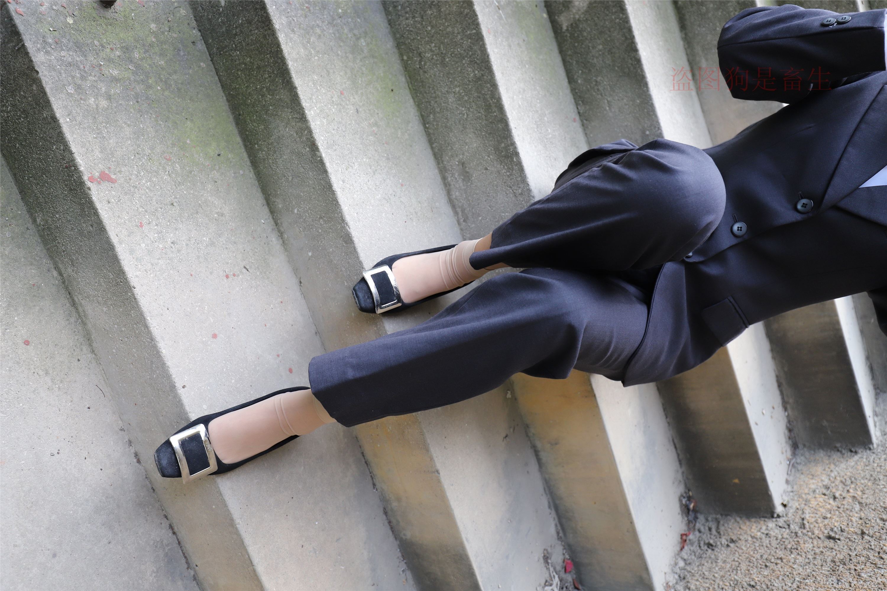 大西瓜美女图片 Z5-1 制服短si 435p2