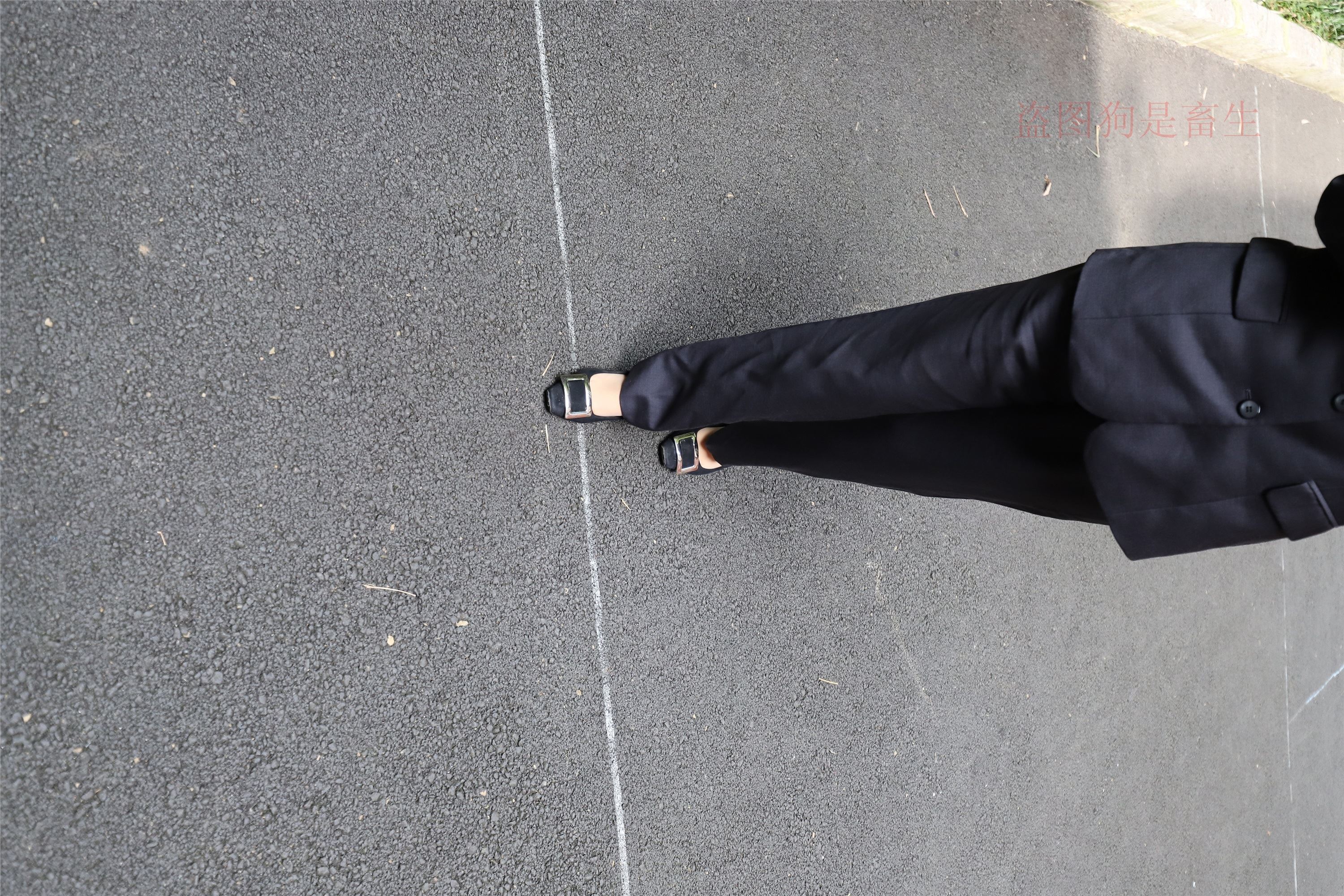 大西瓜美女图片 Z5-1 制服短si 435p2