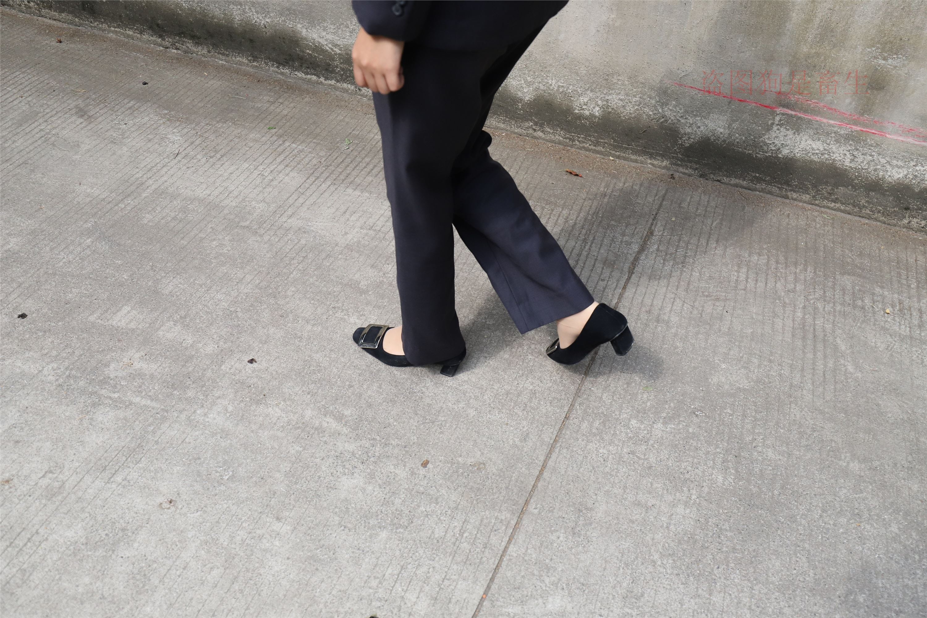 大西瓜美女图片 Z5-1 制服短si 435p2