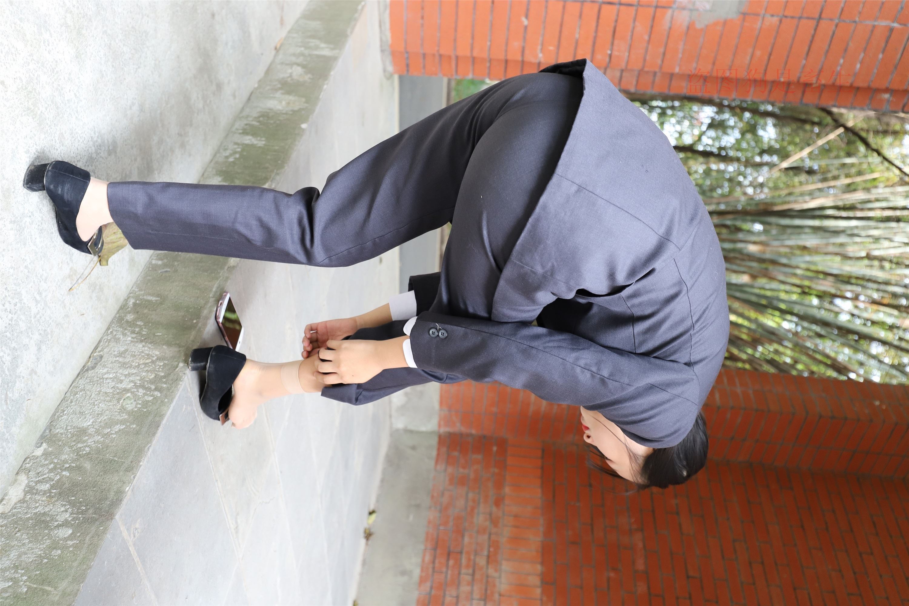 大西瓜美女图片 Z5-1 制服短si 435p2