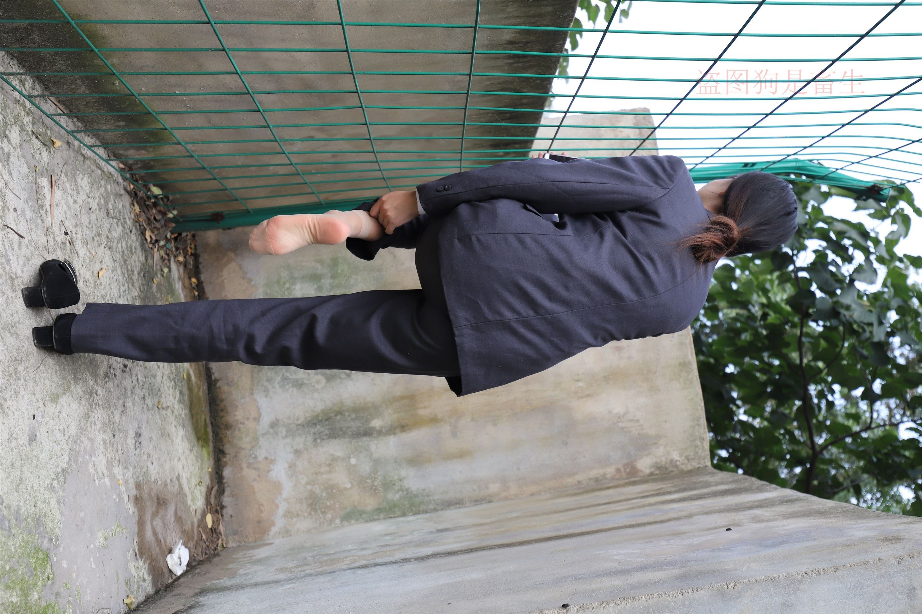 大西瓜美女图片 Z5-1 制服短si 435p2