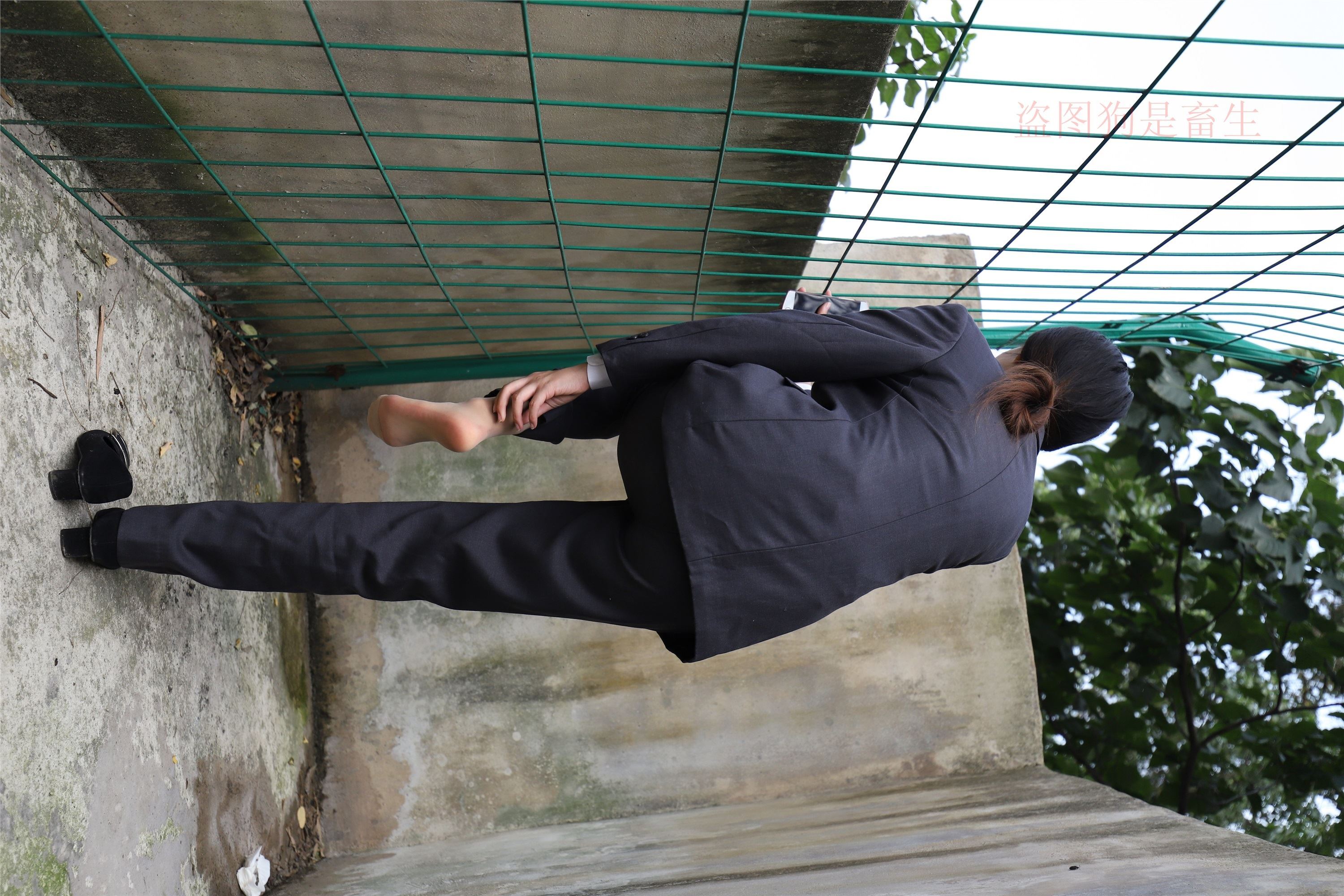 大西瓜美女图片 Z5-1 制服短si 435p2