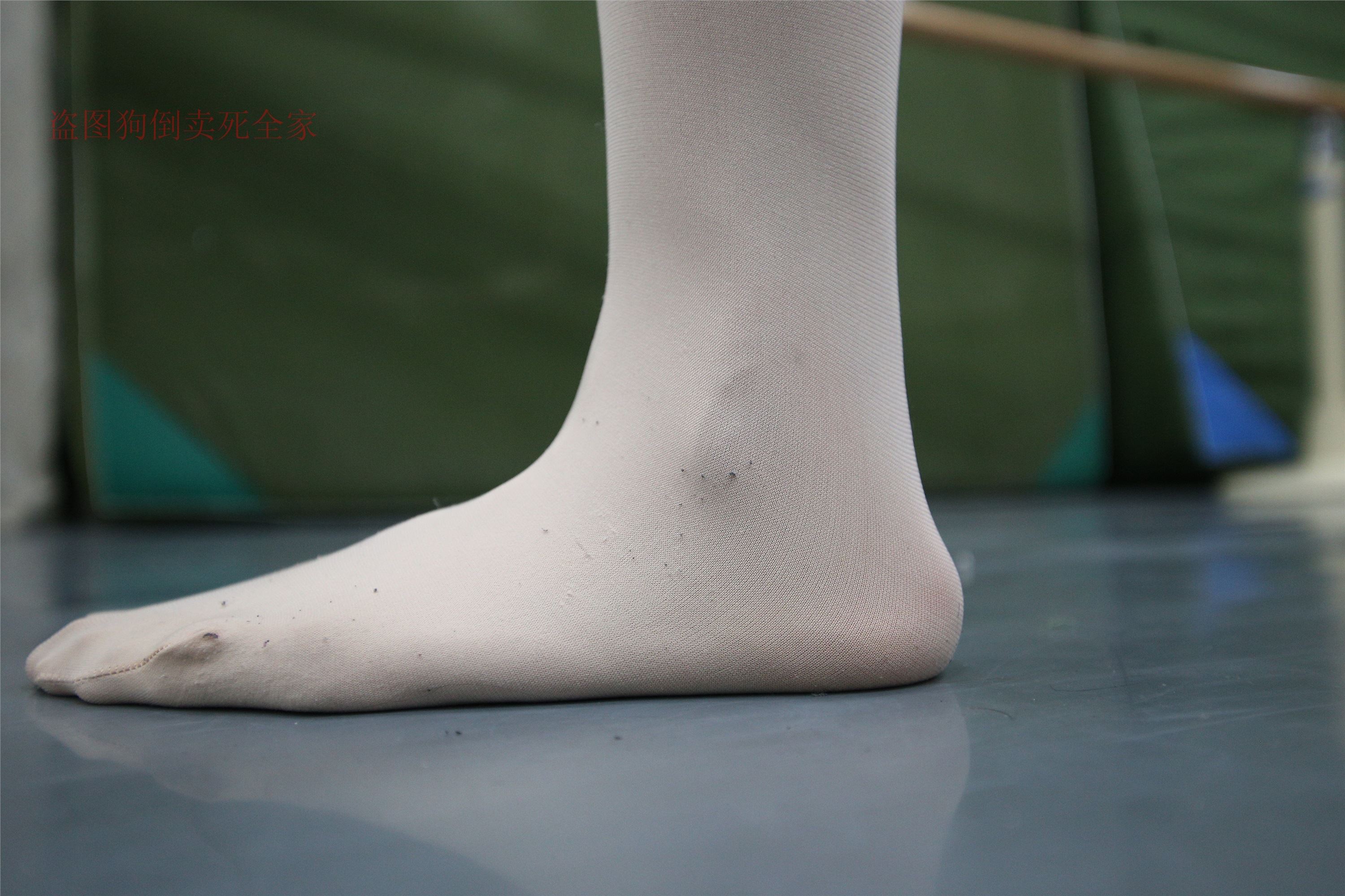 大西瓜美女图片 Z4-5 教室 472P3