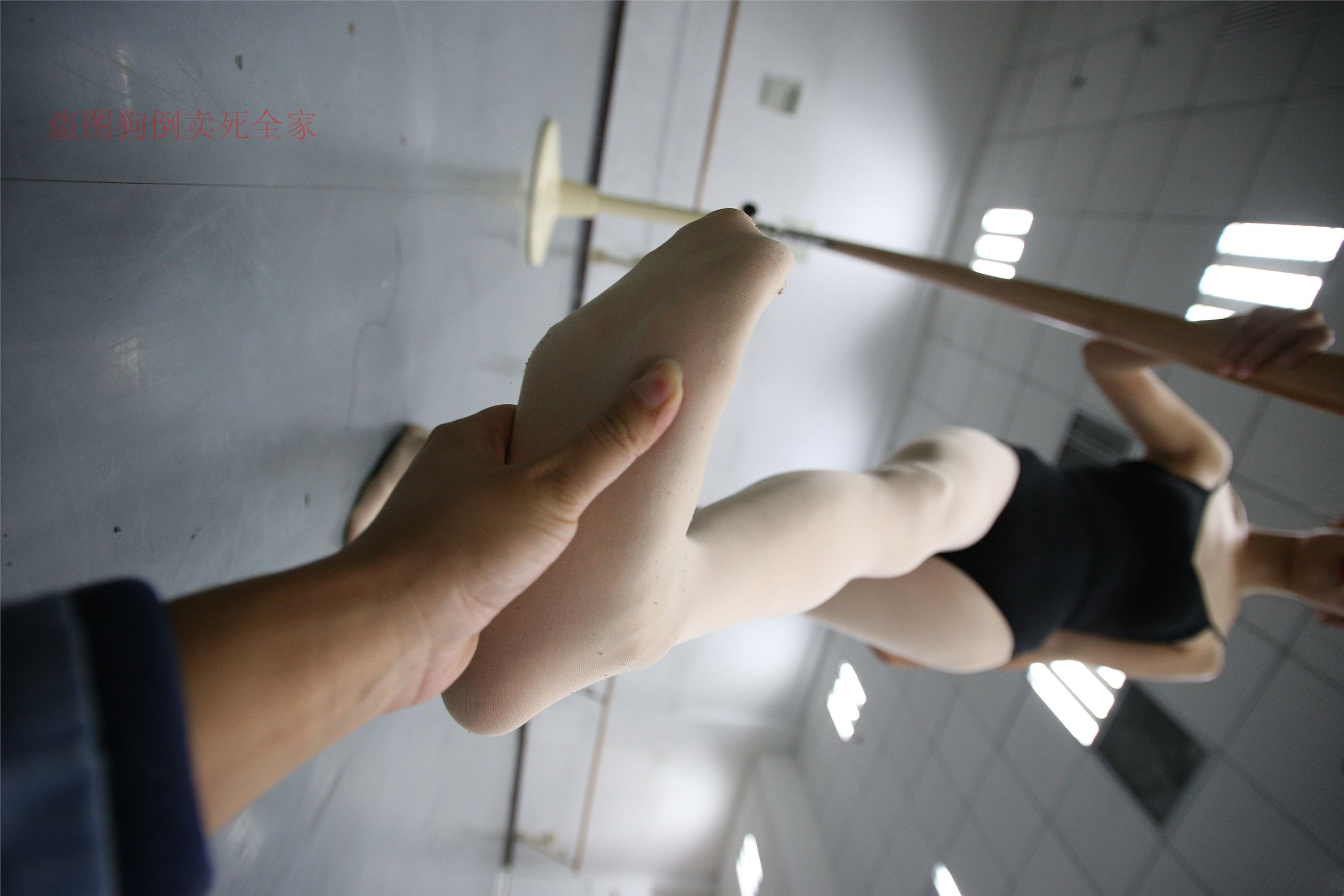 大西瓜美女图片 Z4-5 教室 472P3