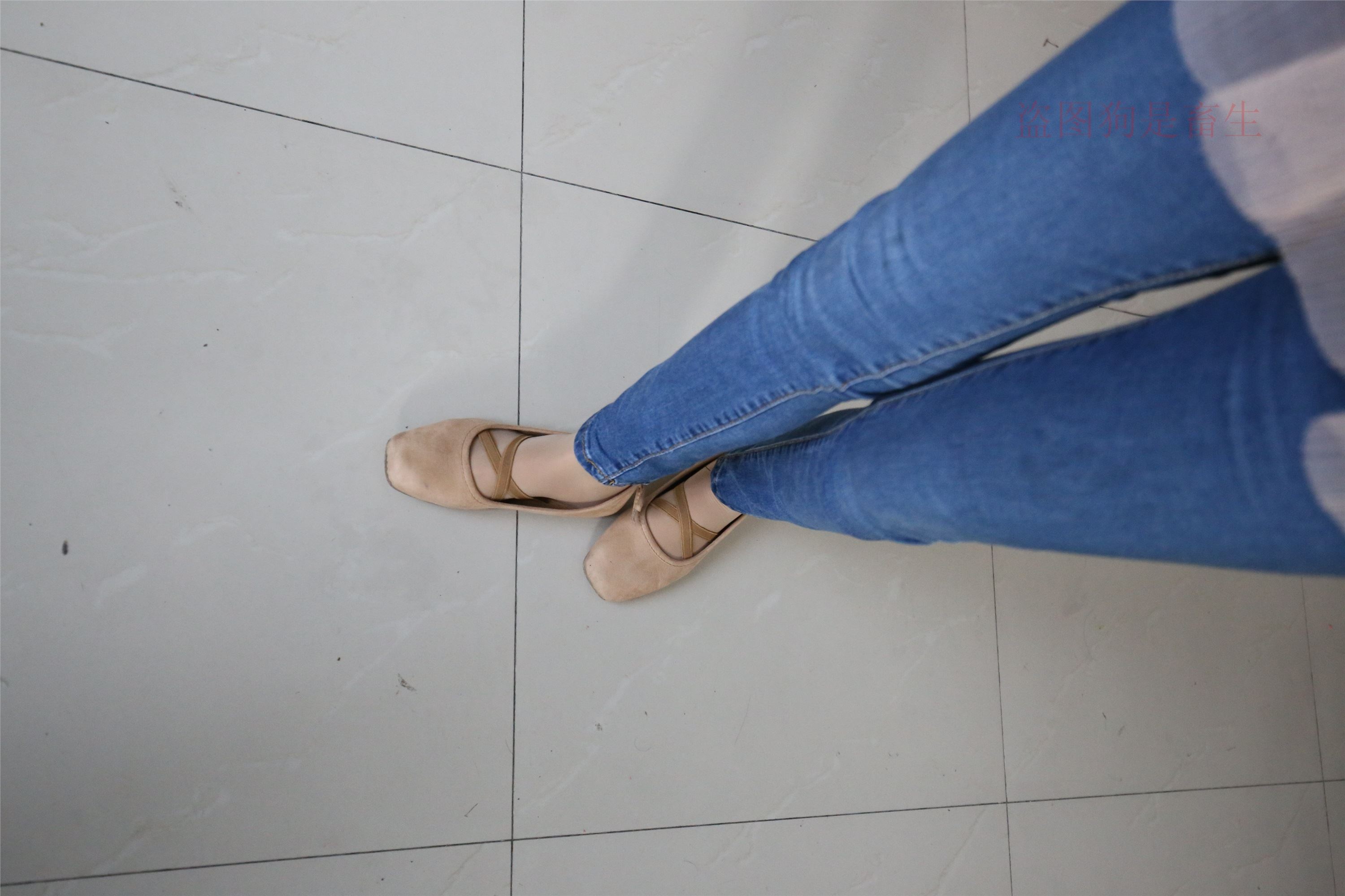 大西瓜美女图片 Z5-3 电梯短si188p