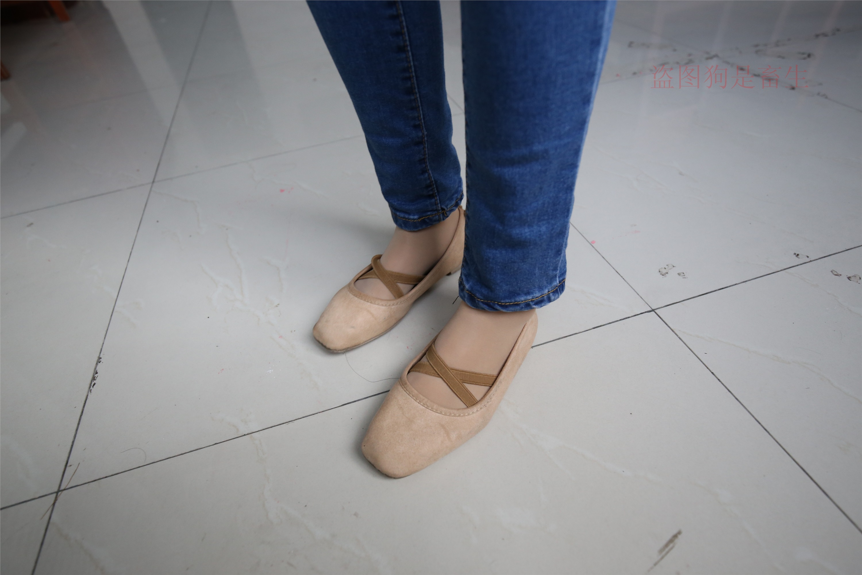 大西瓜美女图片 Z5-3 电梯短si188p