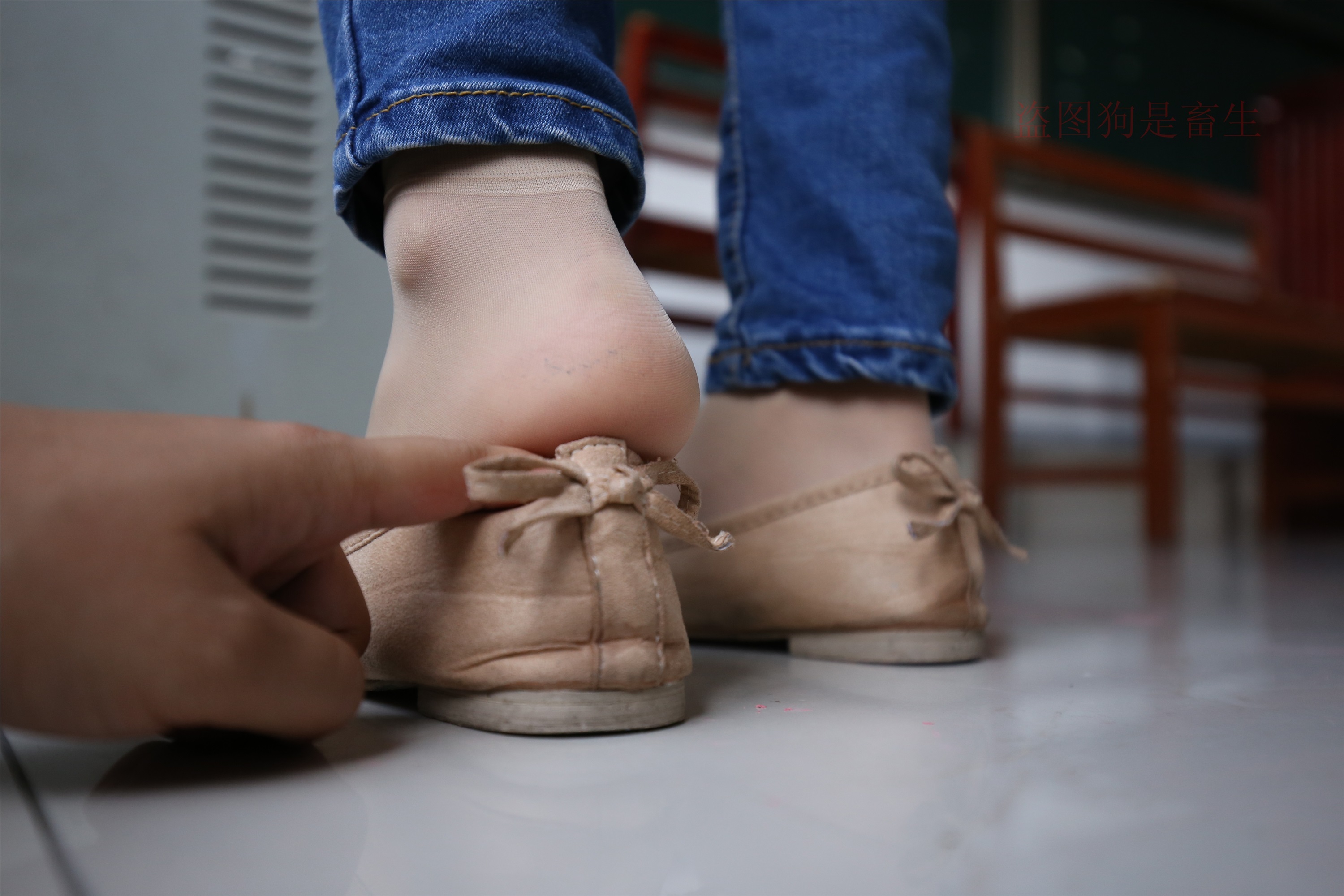 大西瓜美女图片 Z5-3 电梯短si188p