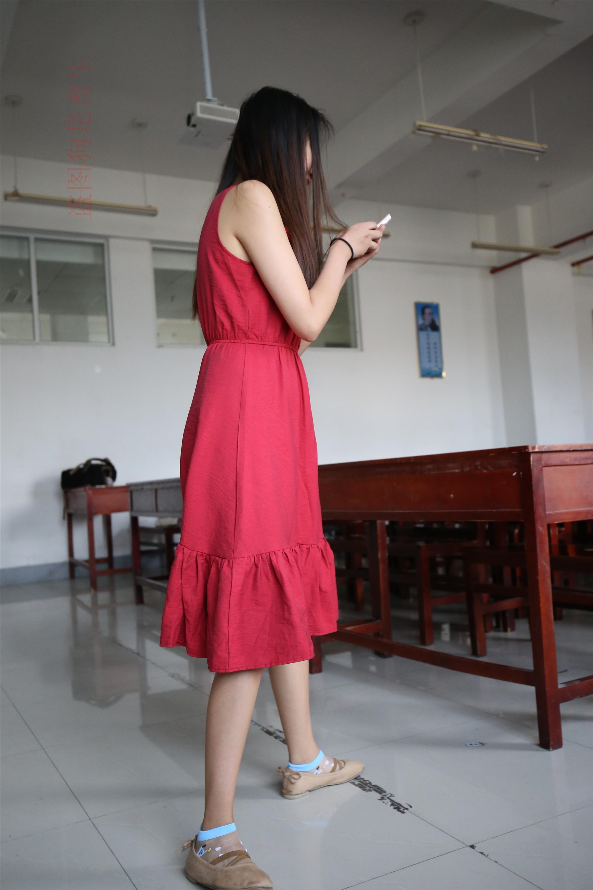 大西瓜美女图片 Z5-4 电梯冰si luo足 316p2