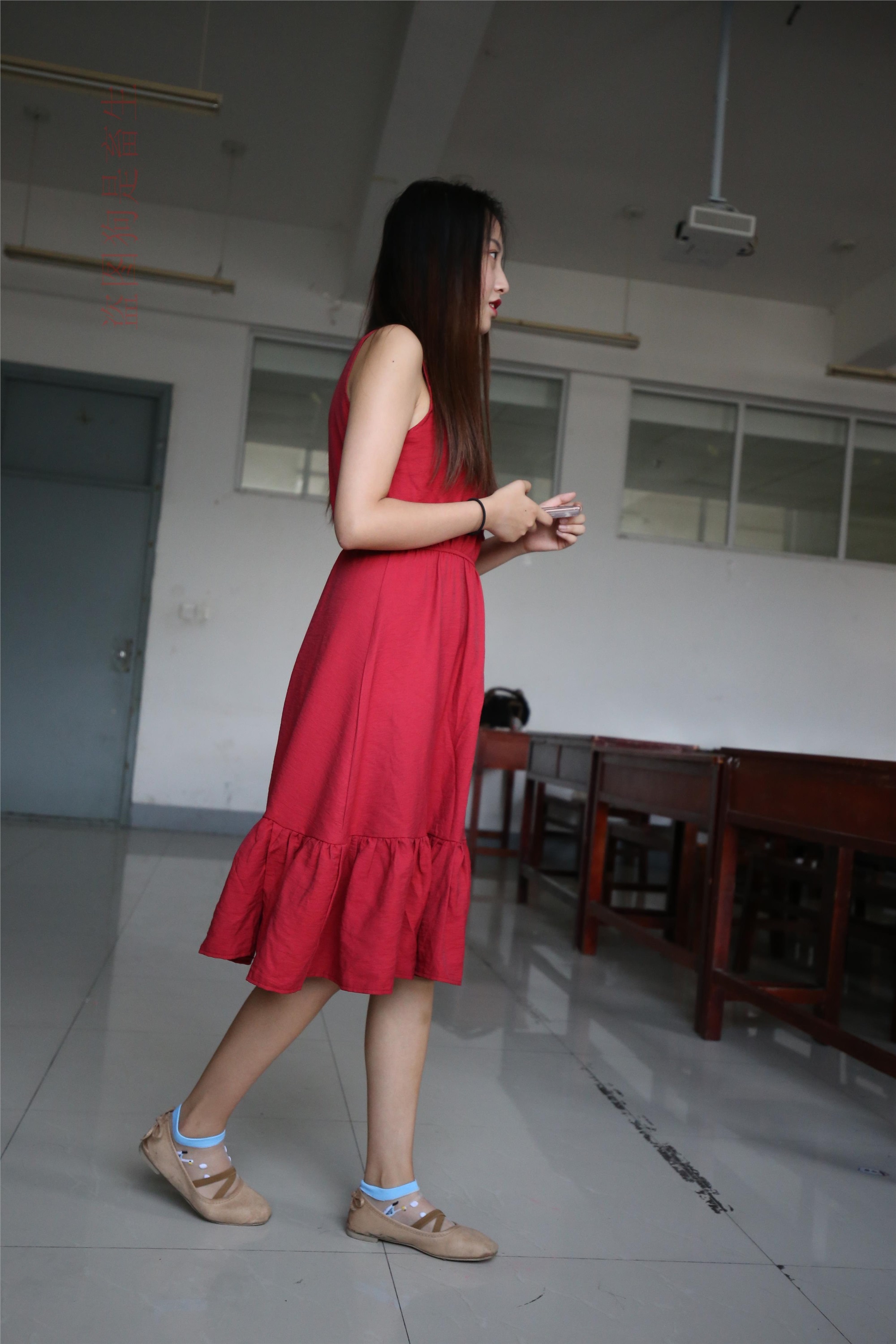 大西瓜美女图片 Z5-4 电梯冰si luo足 316p2