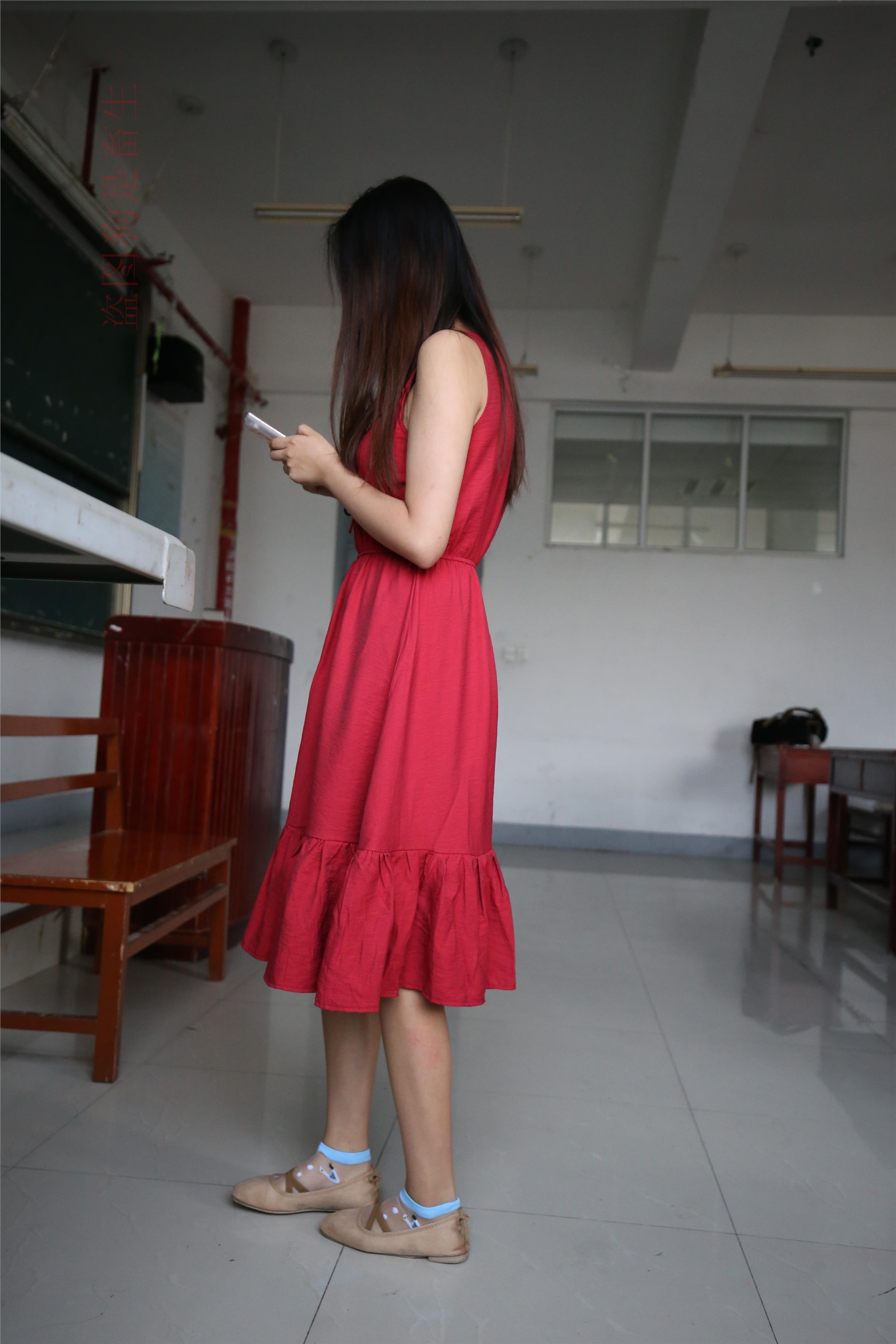 大西瓜美女图片 Z5-4 电梯冰si luo足 316p2