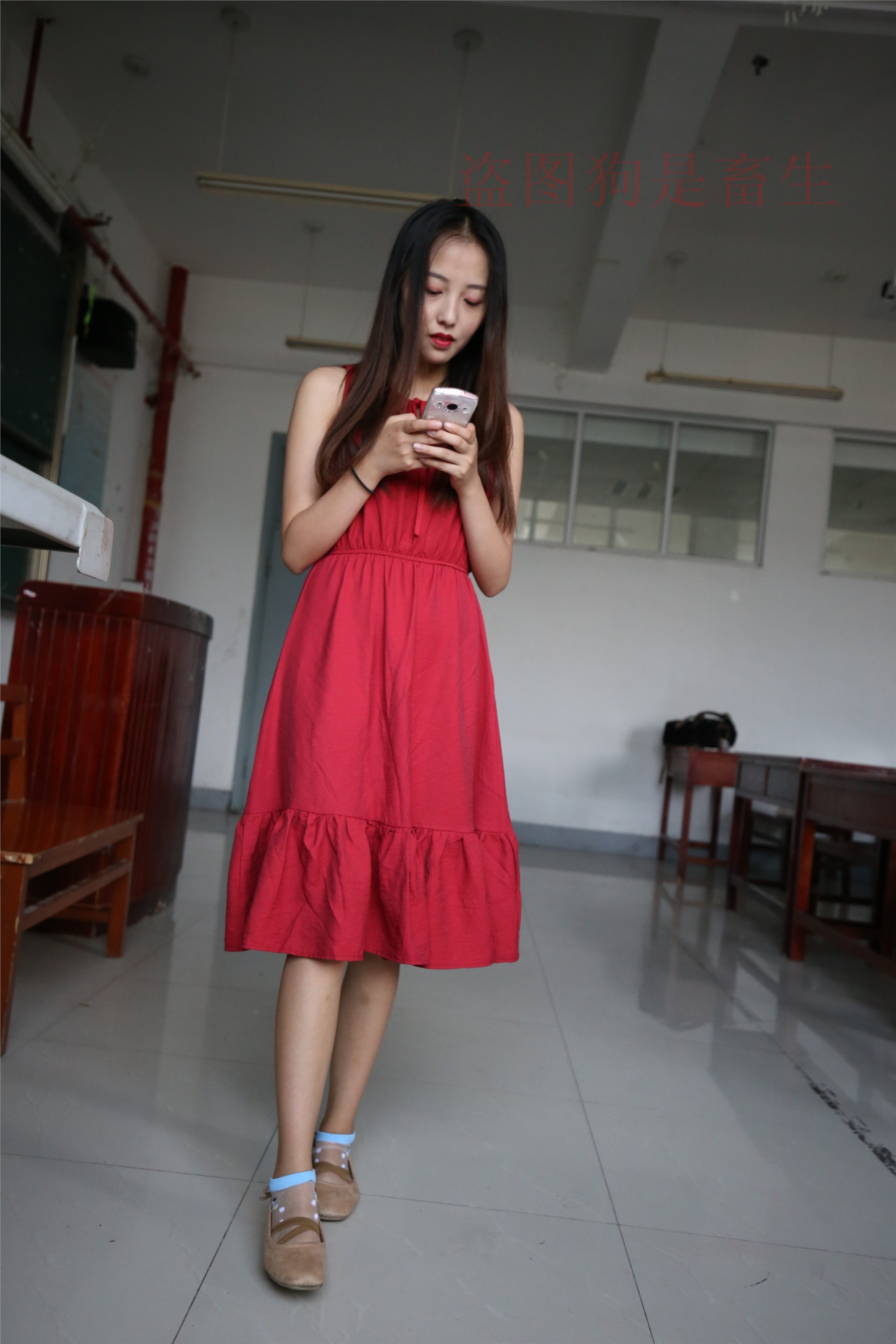 大西瓜美女图片 Z5-4 电梯冰si luo足 316p2