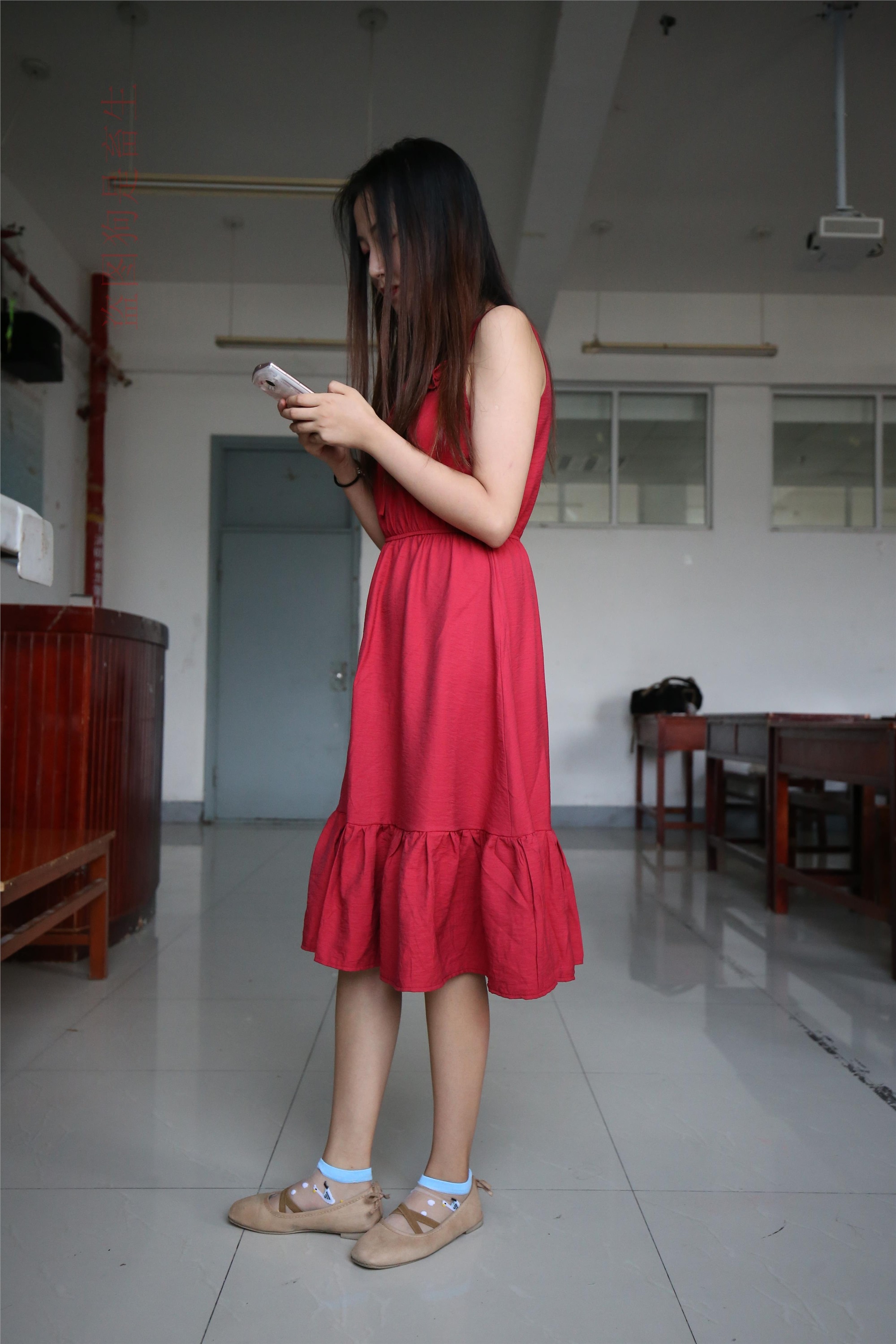 大西瓜美女图片 Z5-4 电梯冰si luo足 316p2