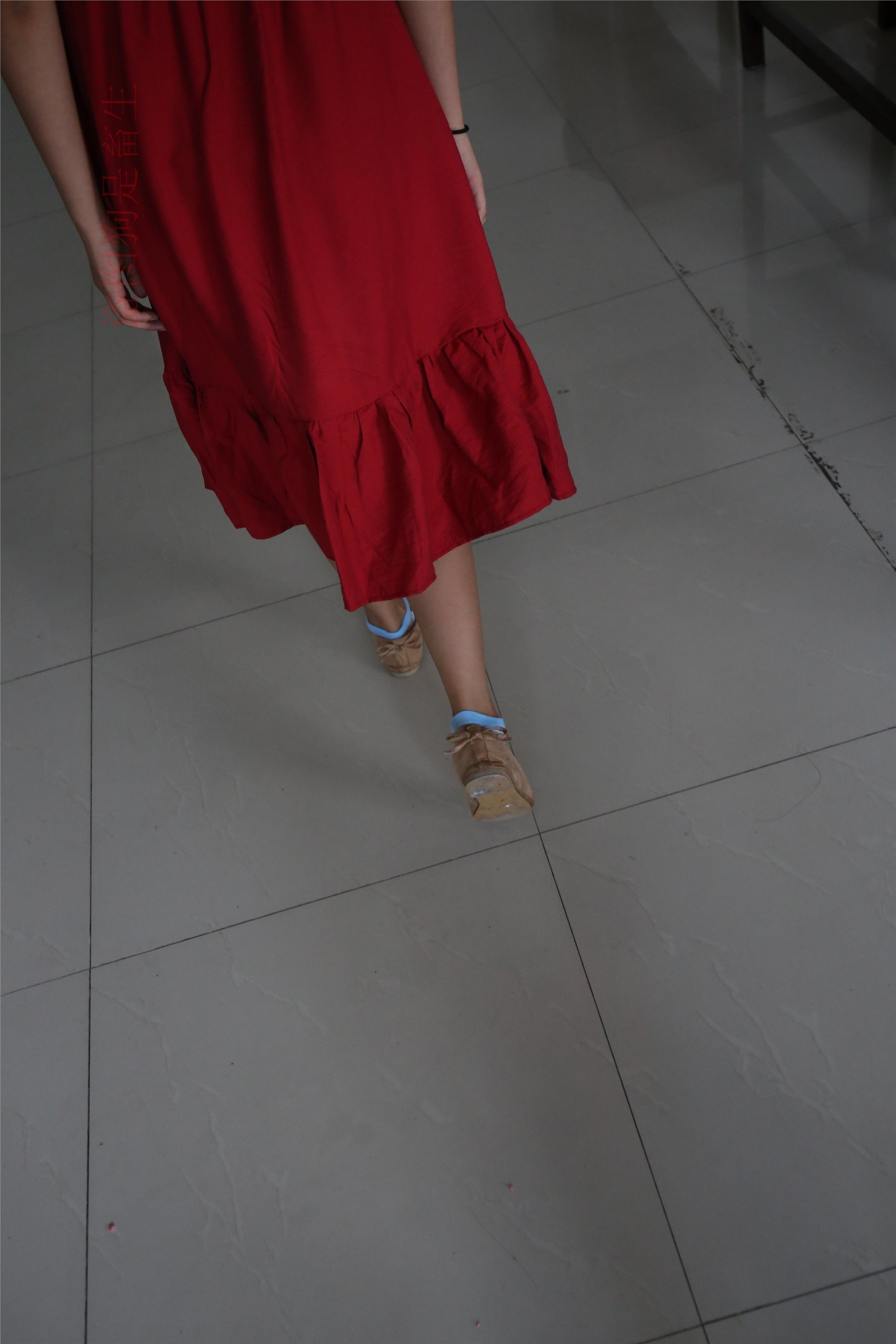 大西瓜美女图片 Z5-4 电梯冰si luo足 316p2