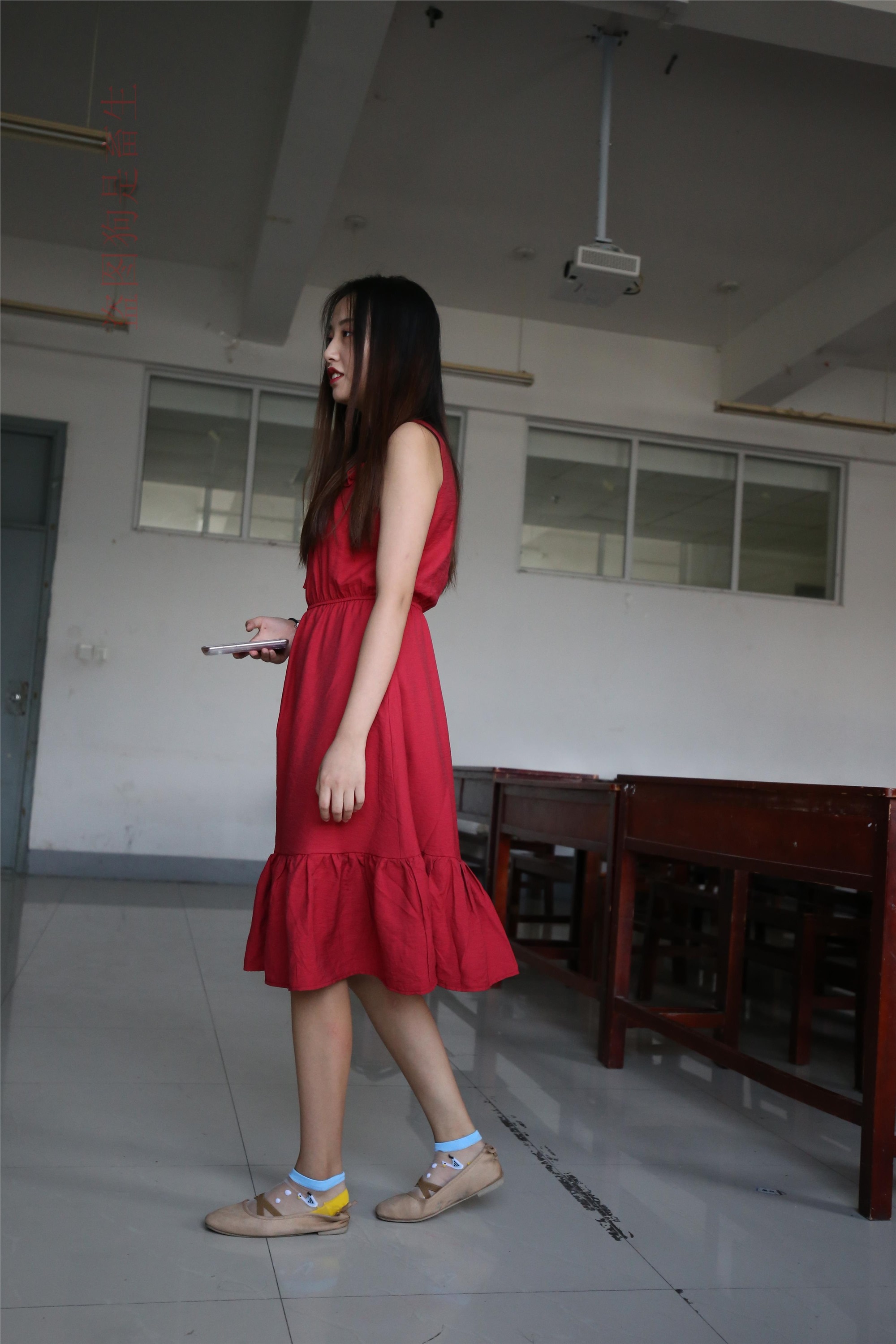 大西瓜美女图片 Z5-4 电梯冰si luo足 316p2