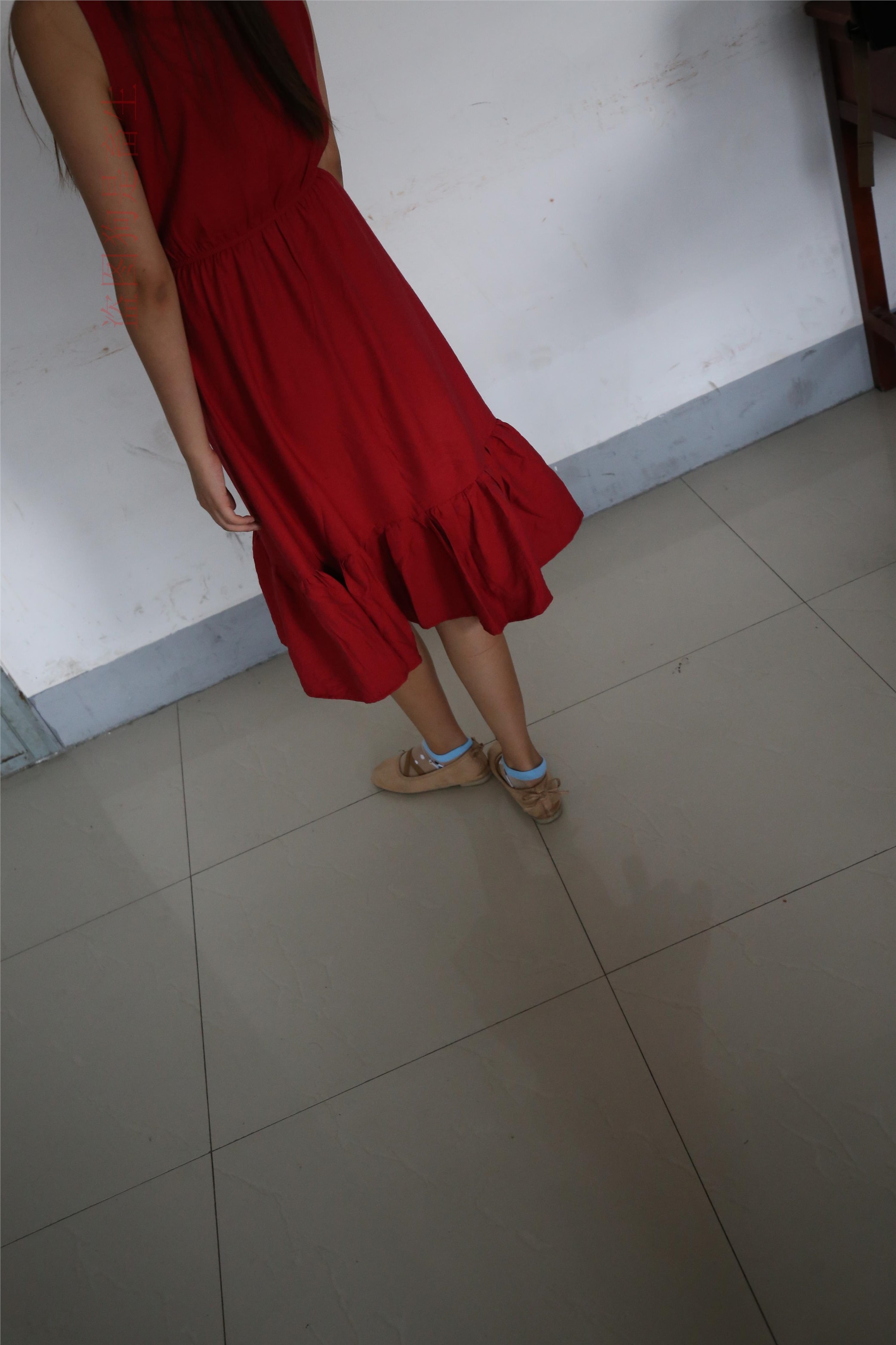 大西瓜美女图片 Z5-4 电梯冰si luo足 316p2