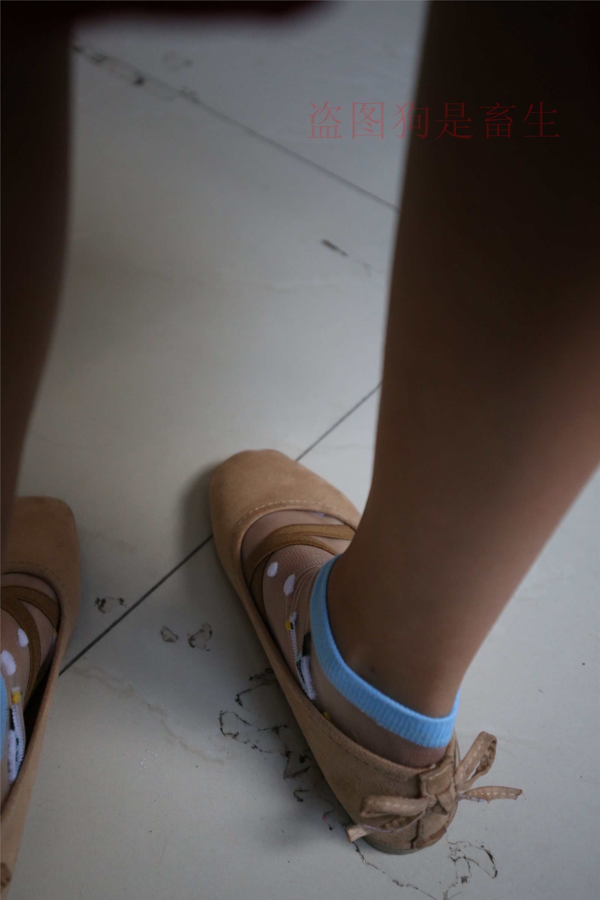 大西瓜美女图片 Z5-4 电梯冰si luo足 316p2