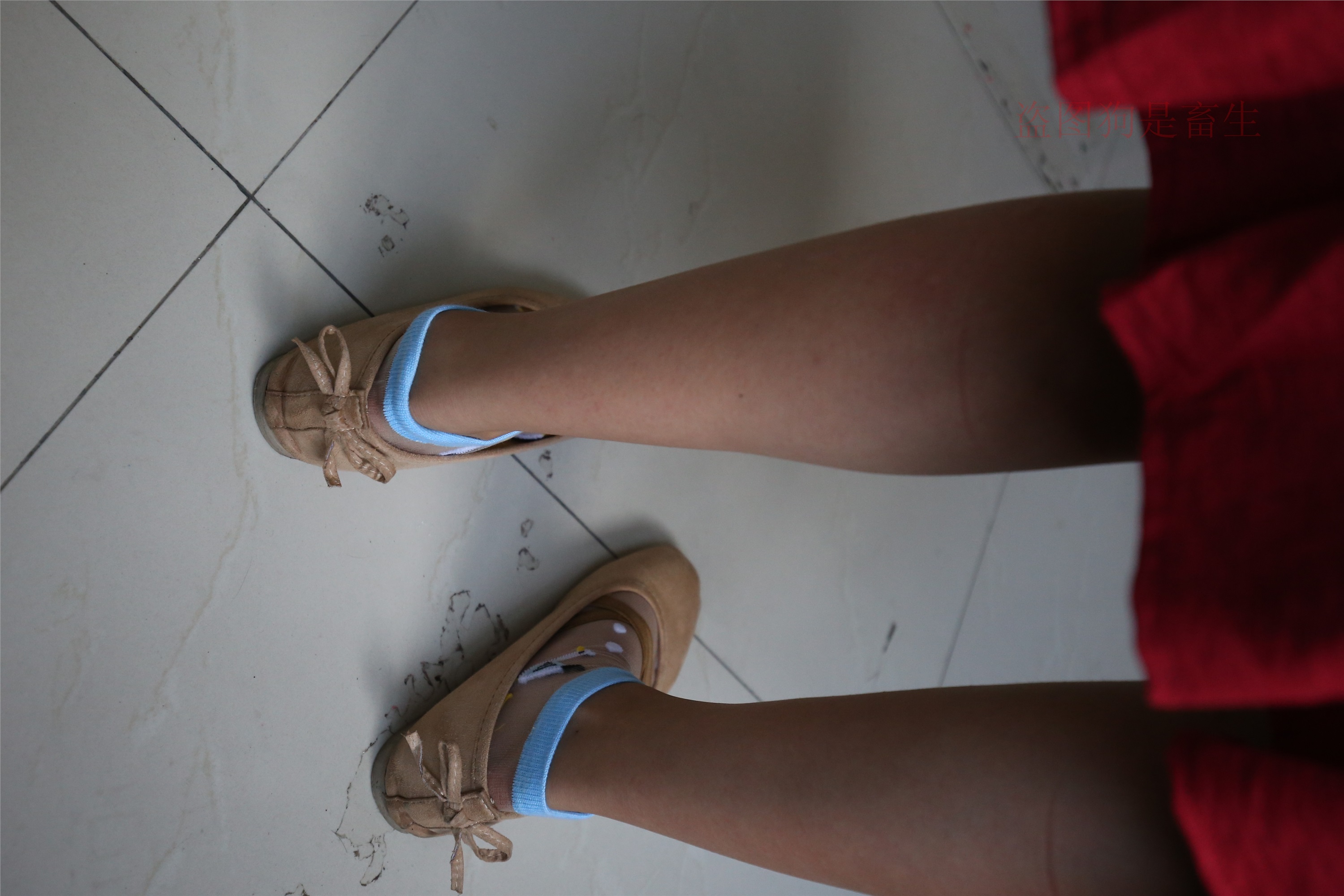 大西瓜美女图片 Z5-4 电梯冰si luo足 316p2