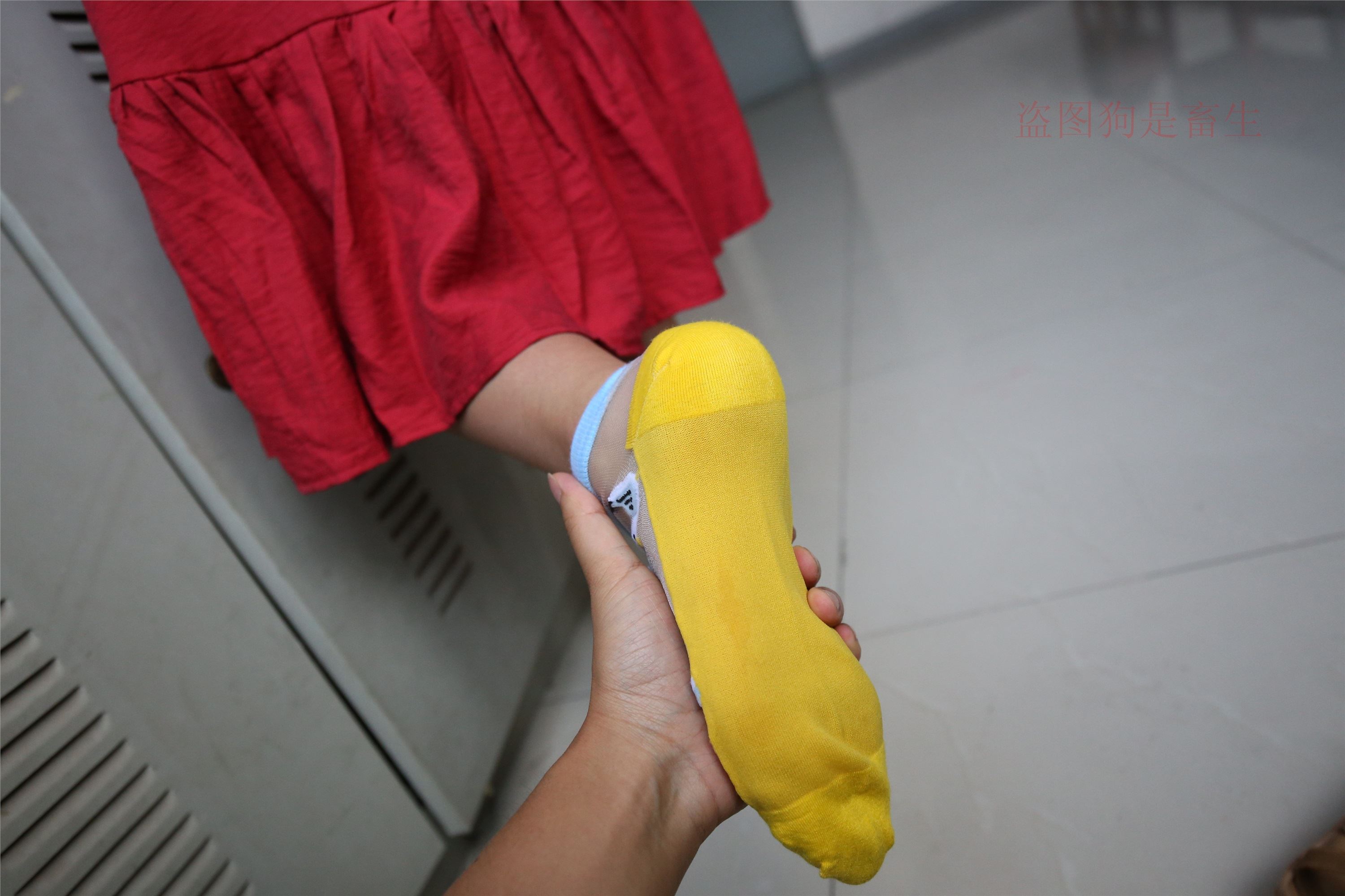 大西瓜美女图片 Z5-4 电梯冰si luo足 316p2