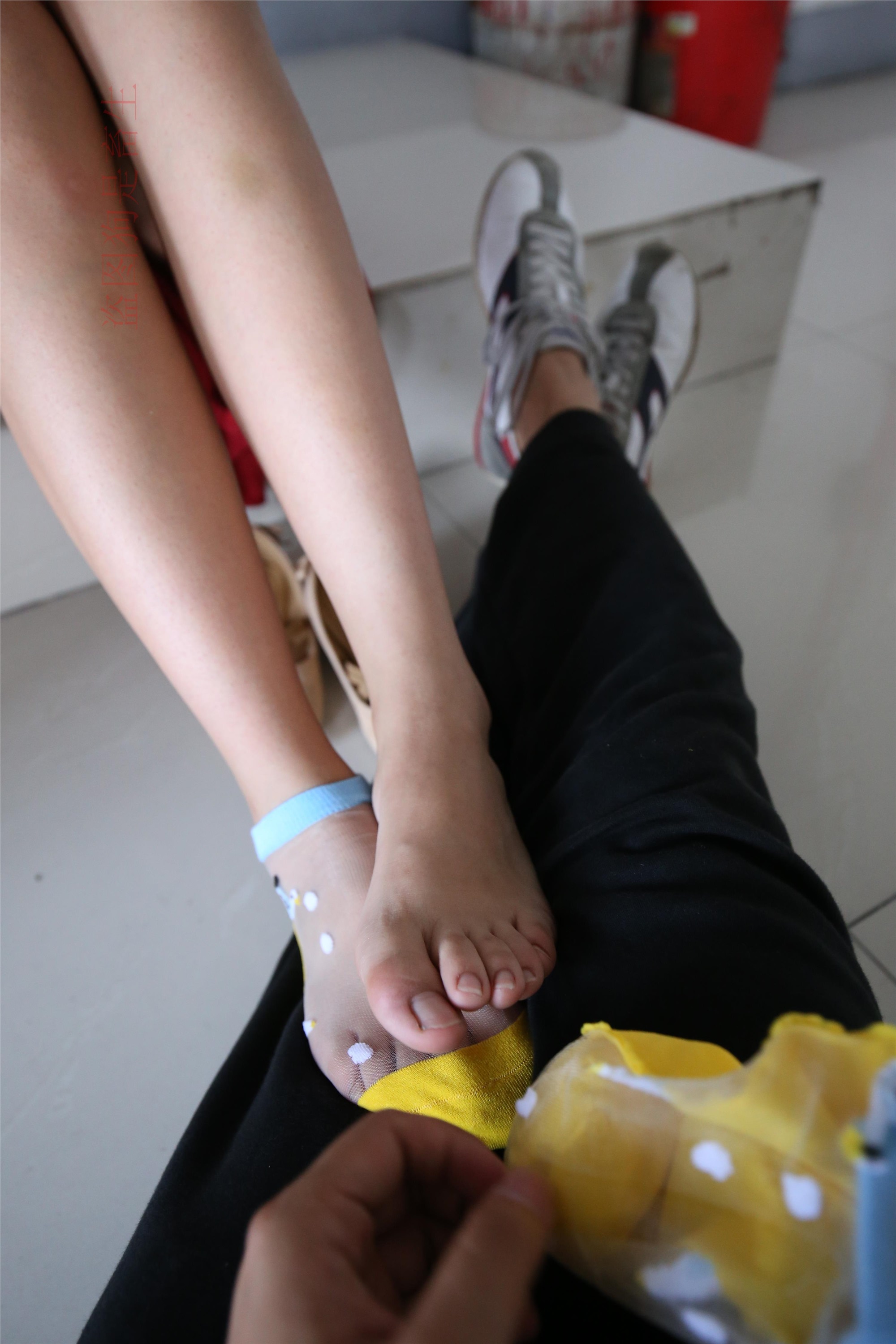 大西瓜美女图片 Z5-4 电梯冰si luo足 316p3