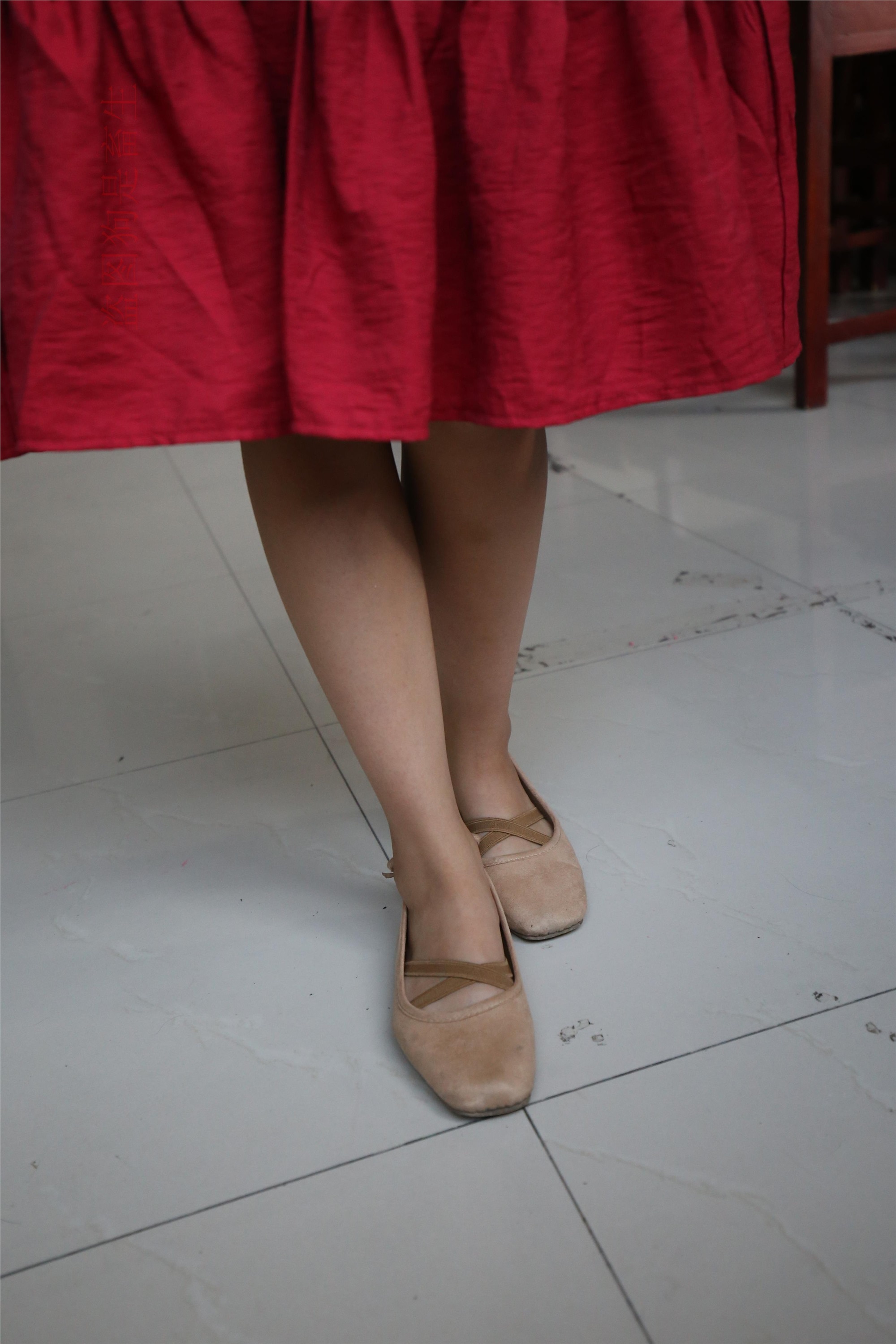 大西瓜美女图片 Z5-4 电梯冰si luo足 316p3