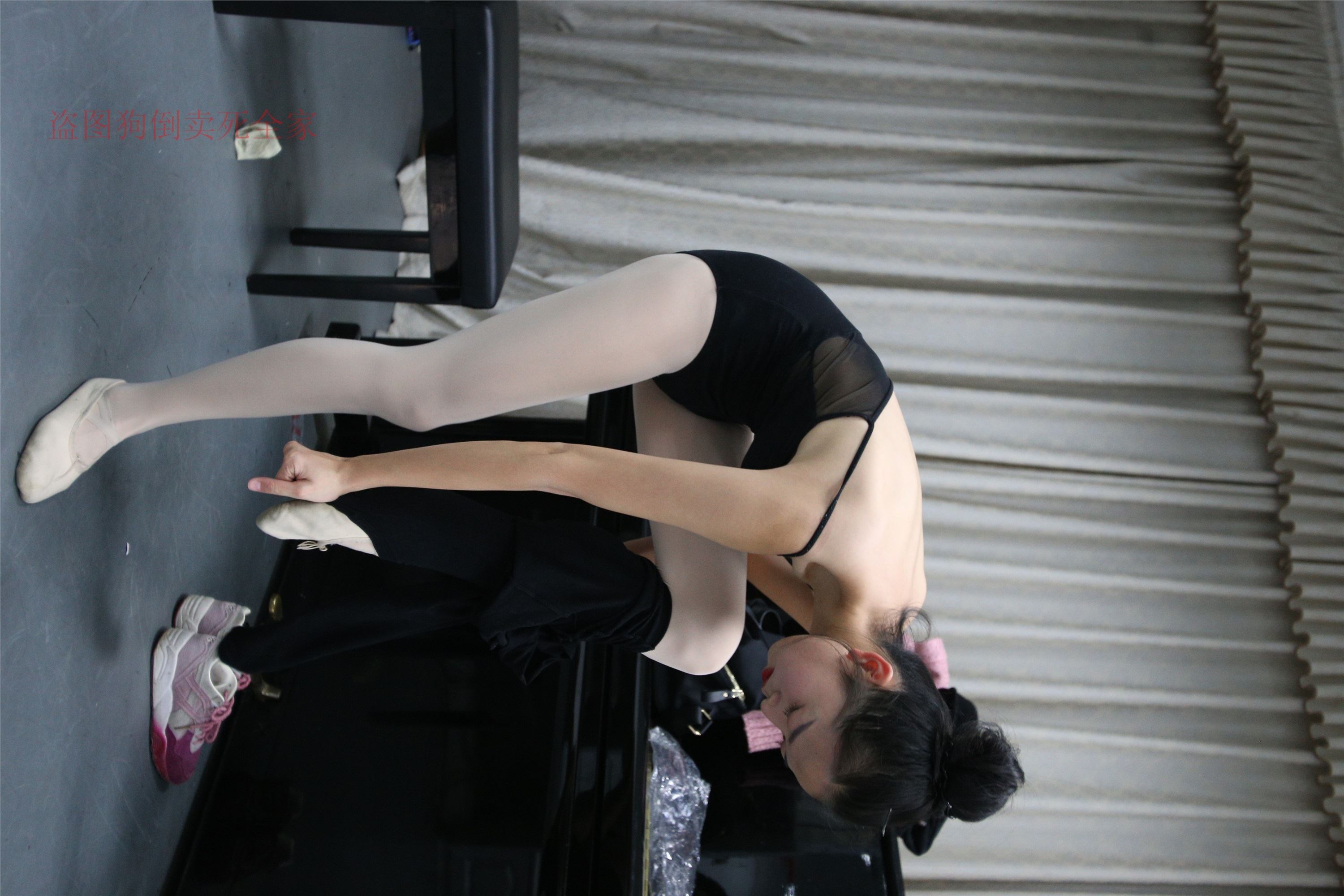 大西瓜美女图片 Z4-5 教室 472P1